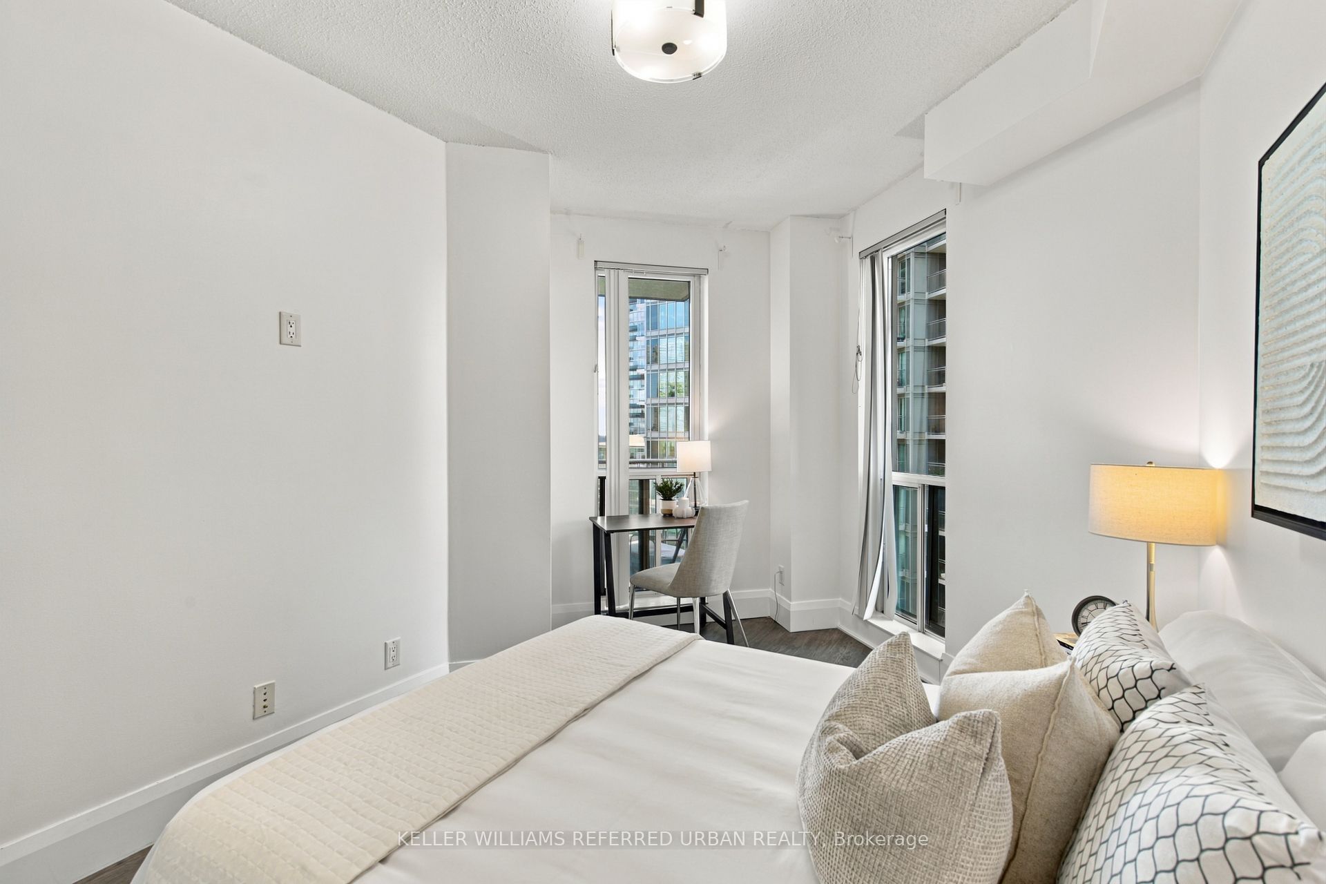 2119 Lake Shore Boulevard W 912 Property Photo 23