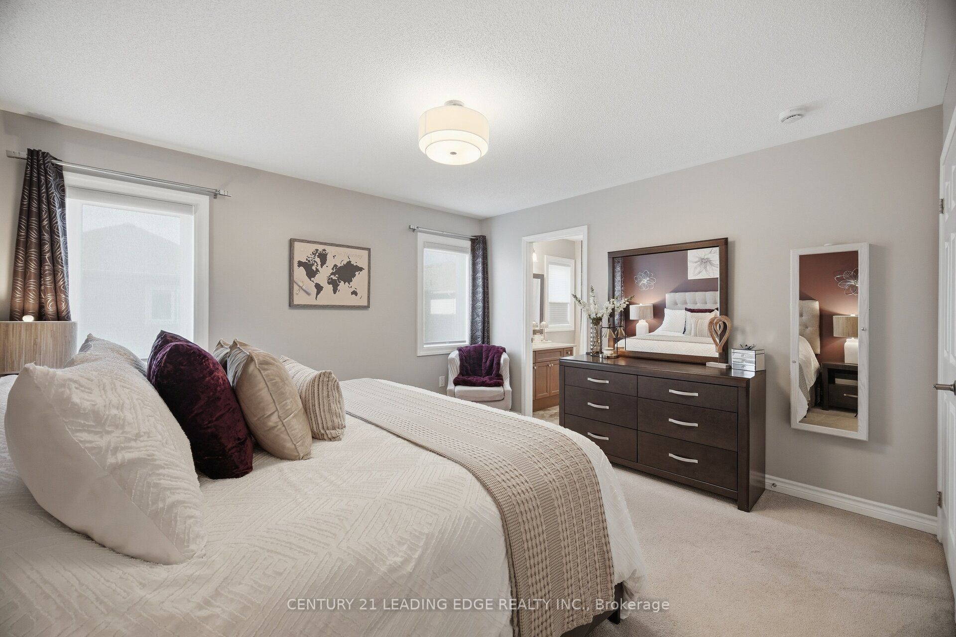 545 Gibson Crescent Property Photo 18