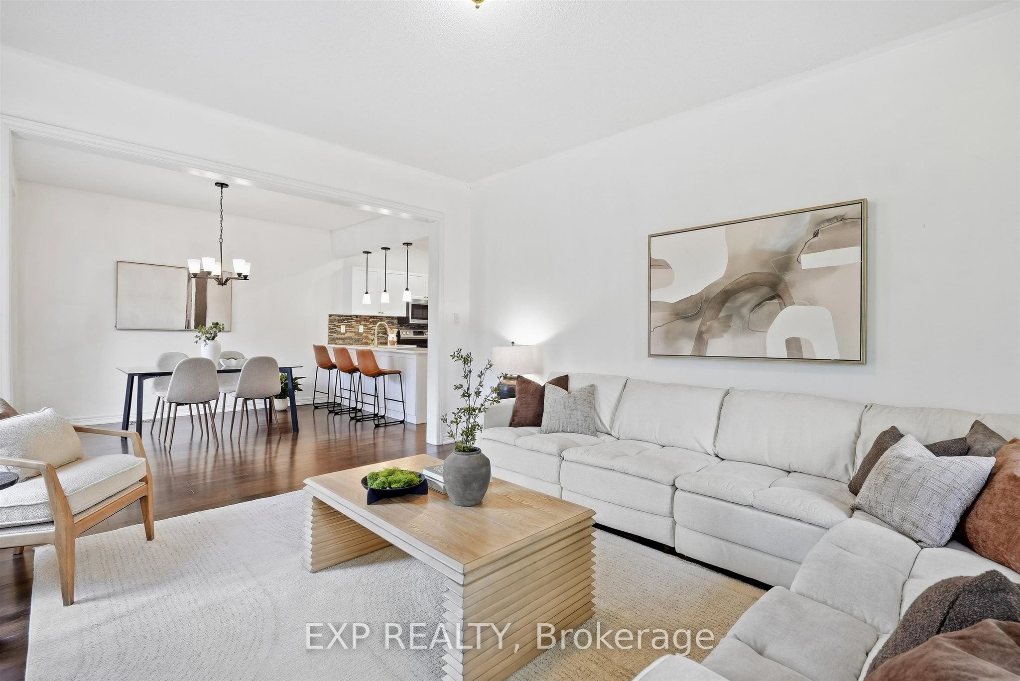 1046 Agram Drive Property Photo 8