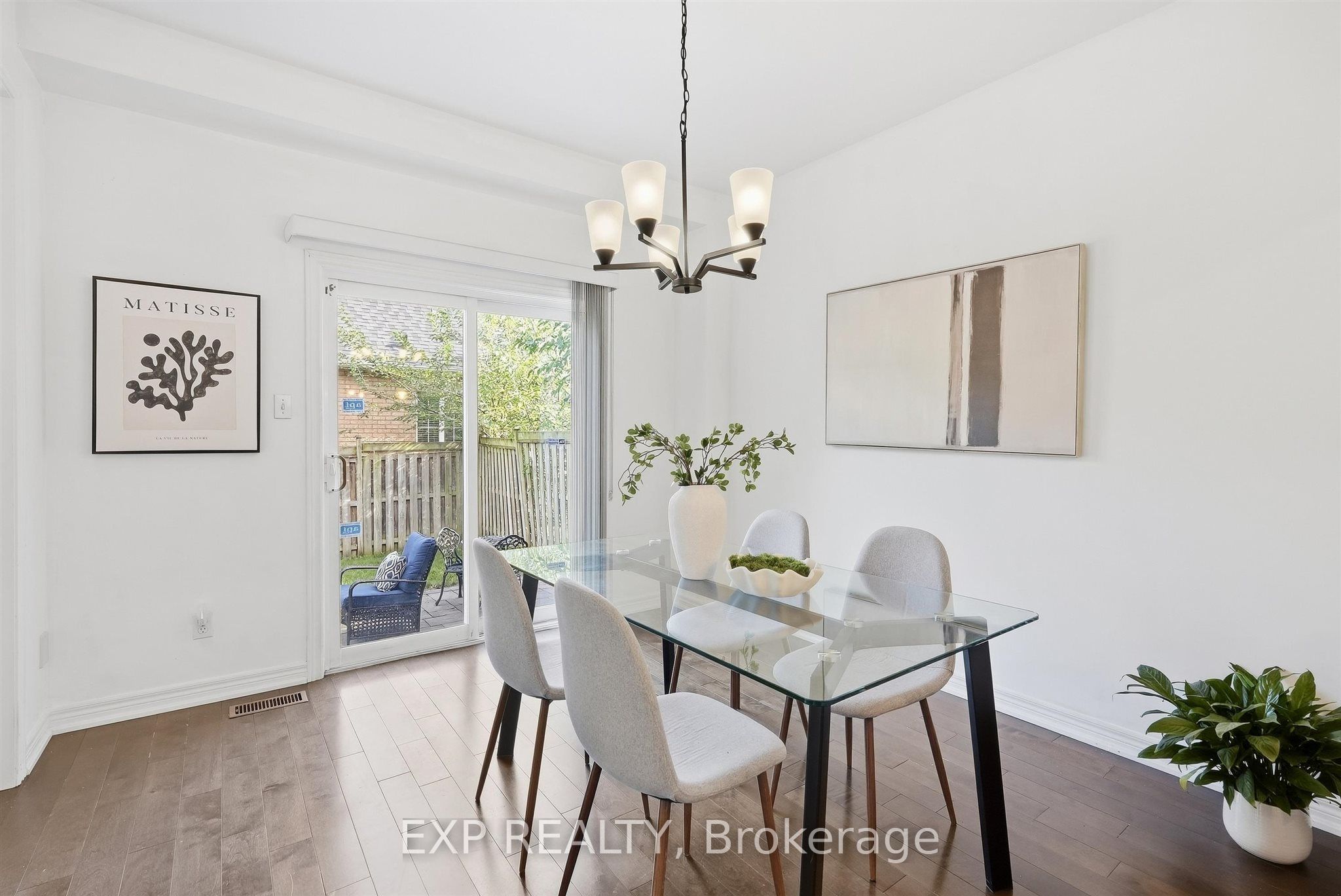 1046 Agram Drive Property Photo 17