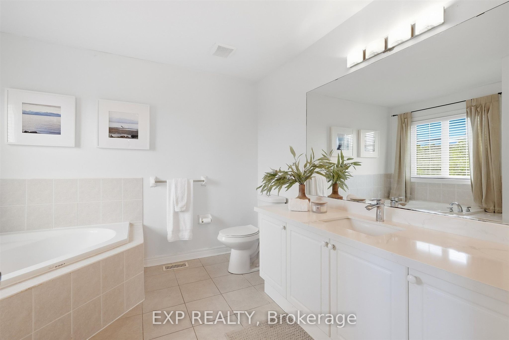 1046 Agram Drive Property Photo 31