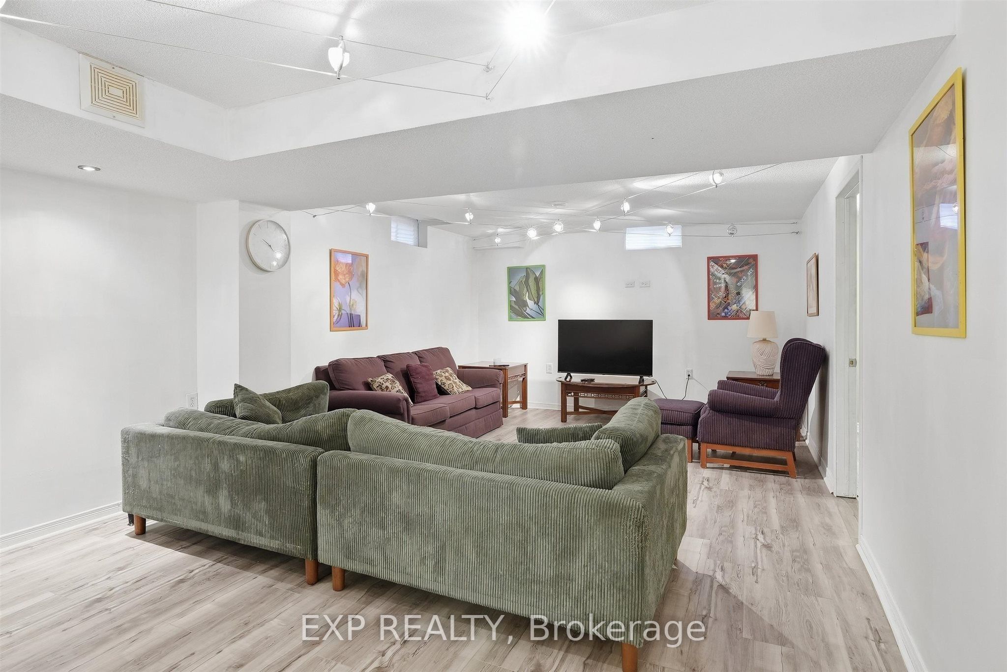 1046 Agram Drive Property Photo 42