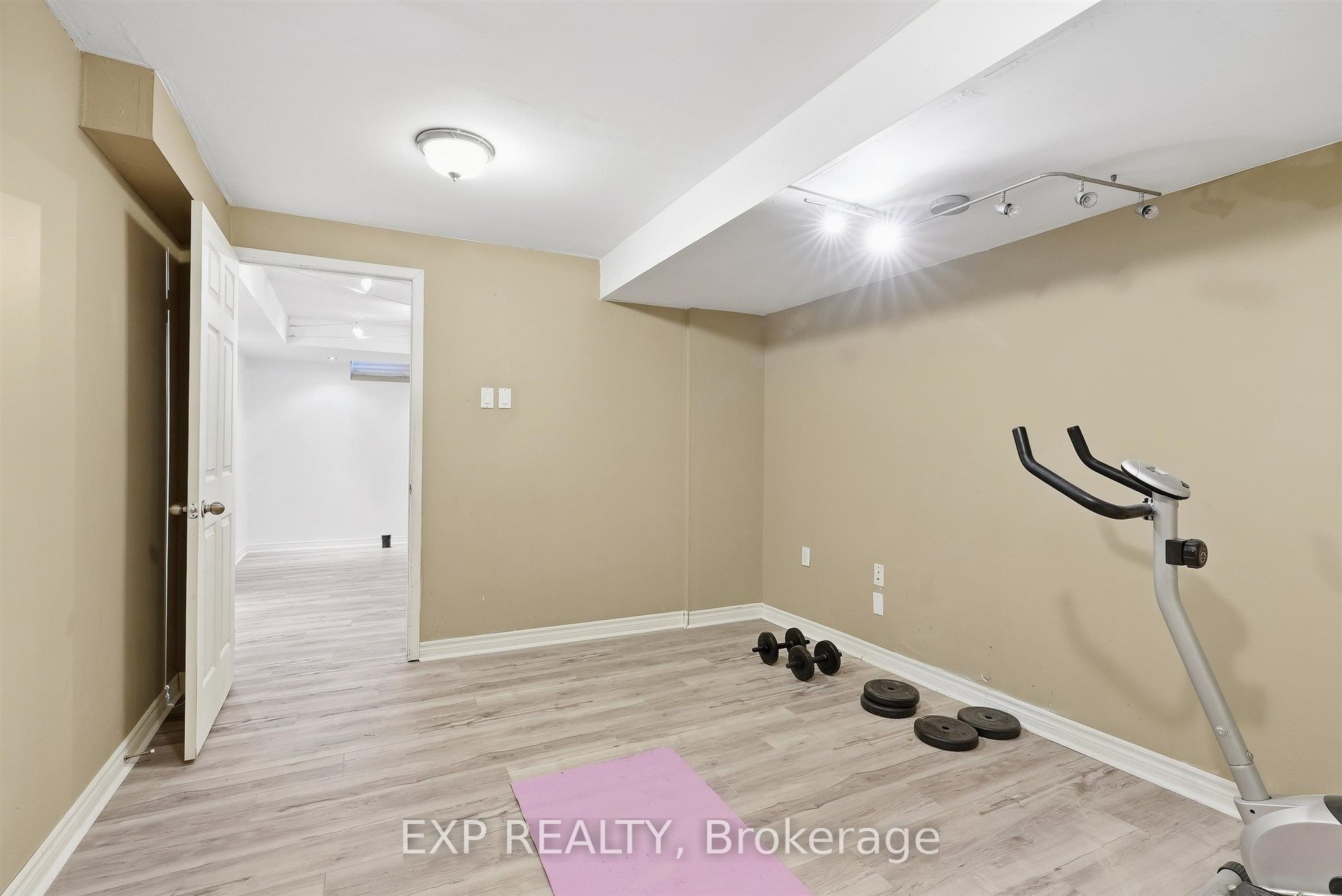1046 Agram Drive Property Photo 46