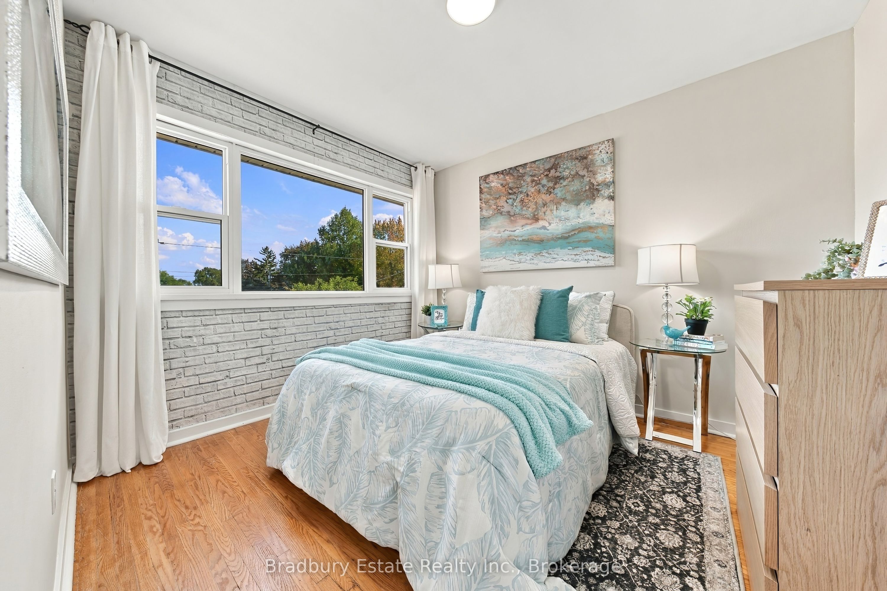 2301 Barclay Road Property Photo 18