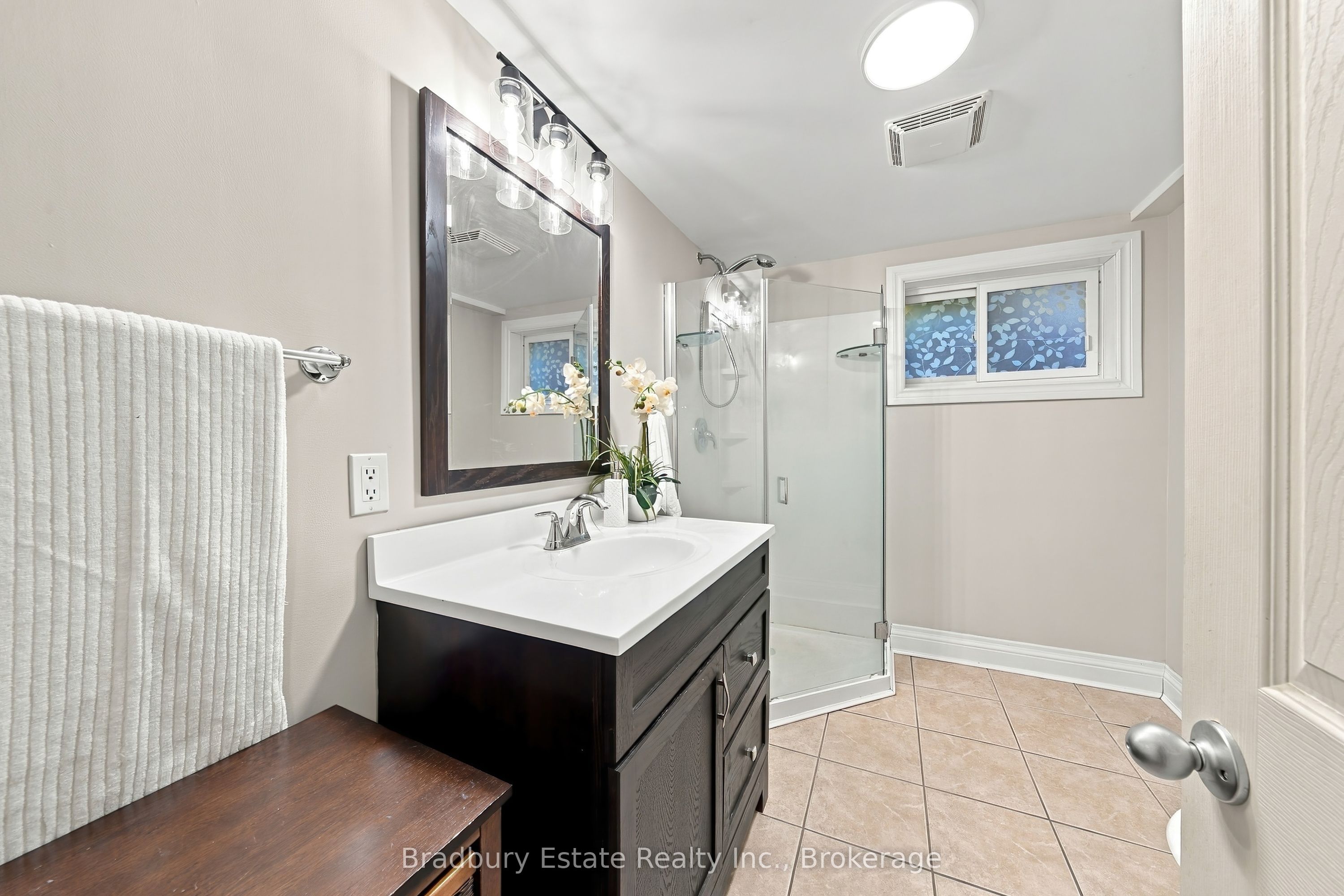 2301 Barclay Road Property Photo 29