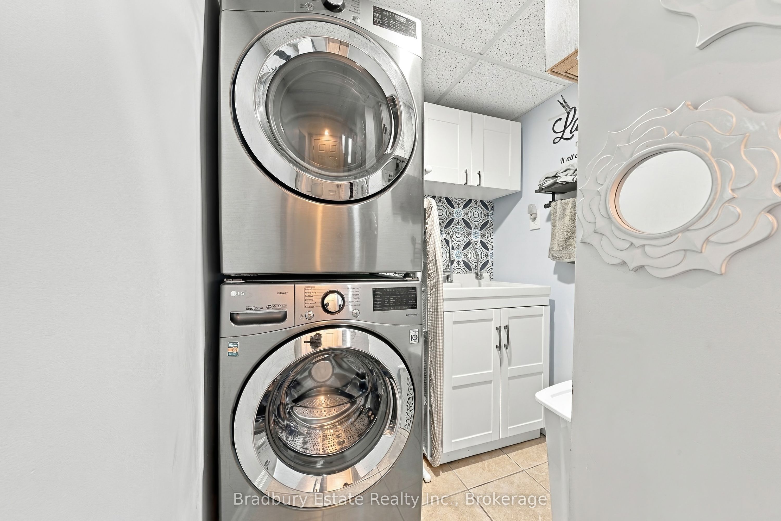 2301 Barclay Road Property Photo 31