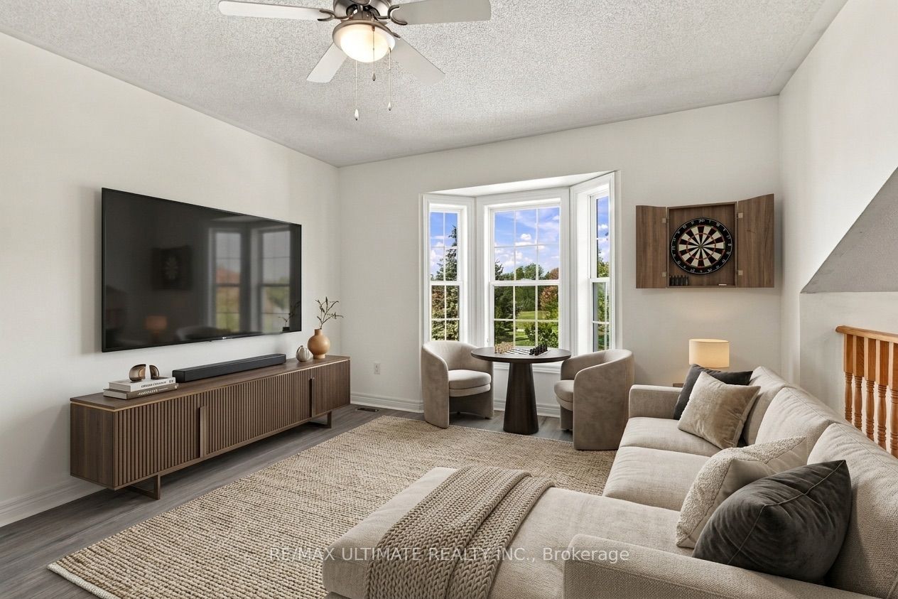 6926 Early Settler Row Property Photo 10