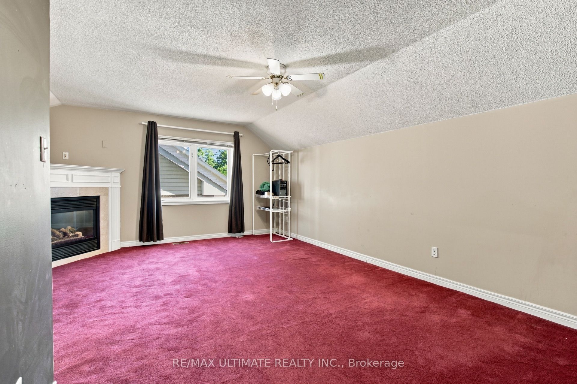 6926 Early Settler Row Property Photo 17