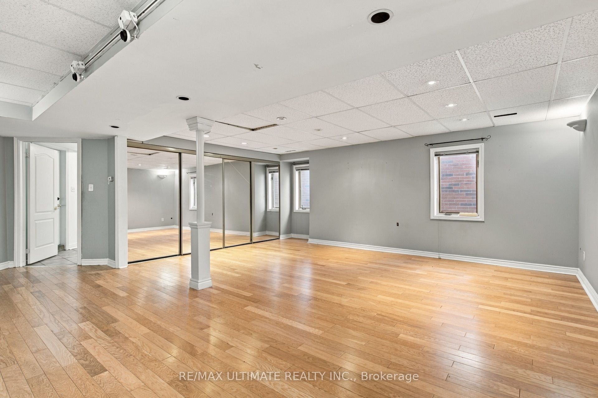6926 Early Settler Row Property Photo 29