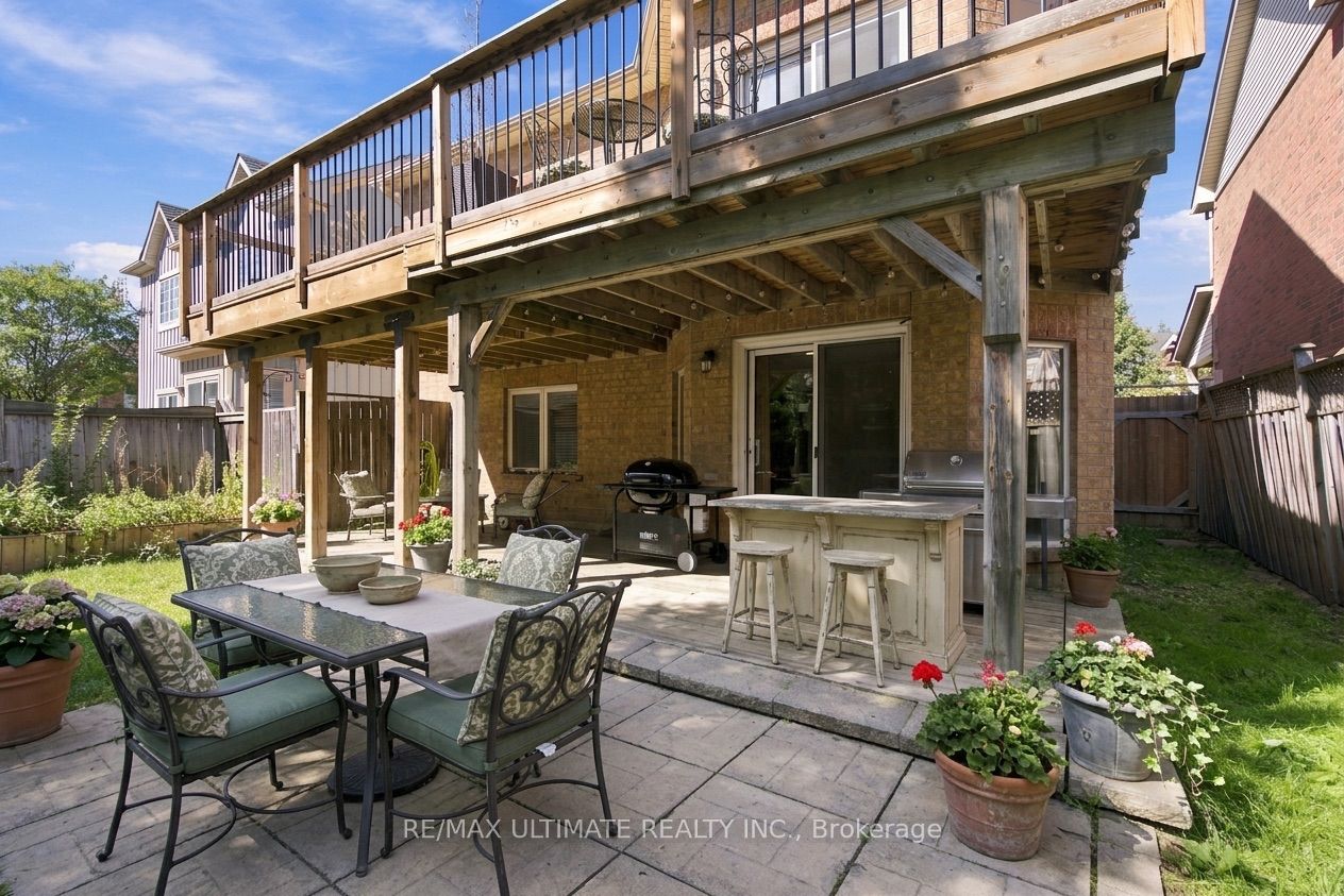 6926 Early Settler Row Property Photo 36