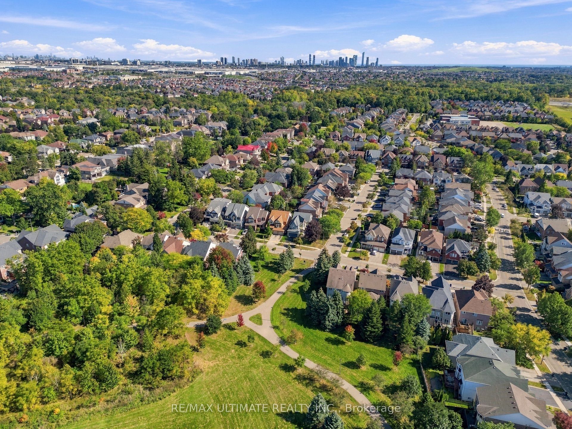 6926 Early Settler Row Property Photo 40