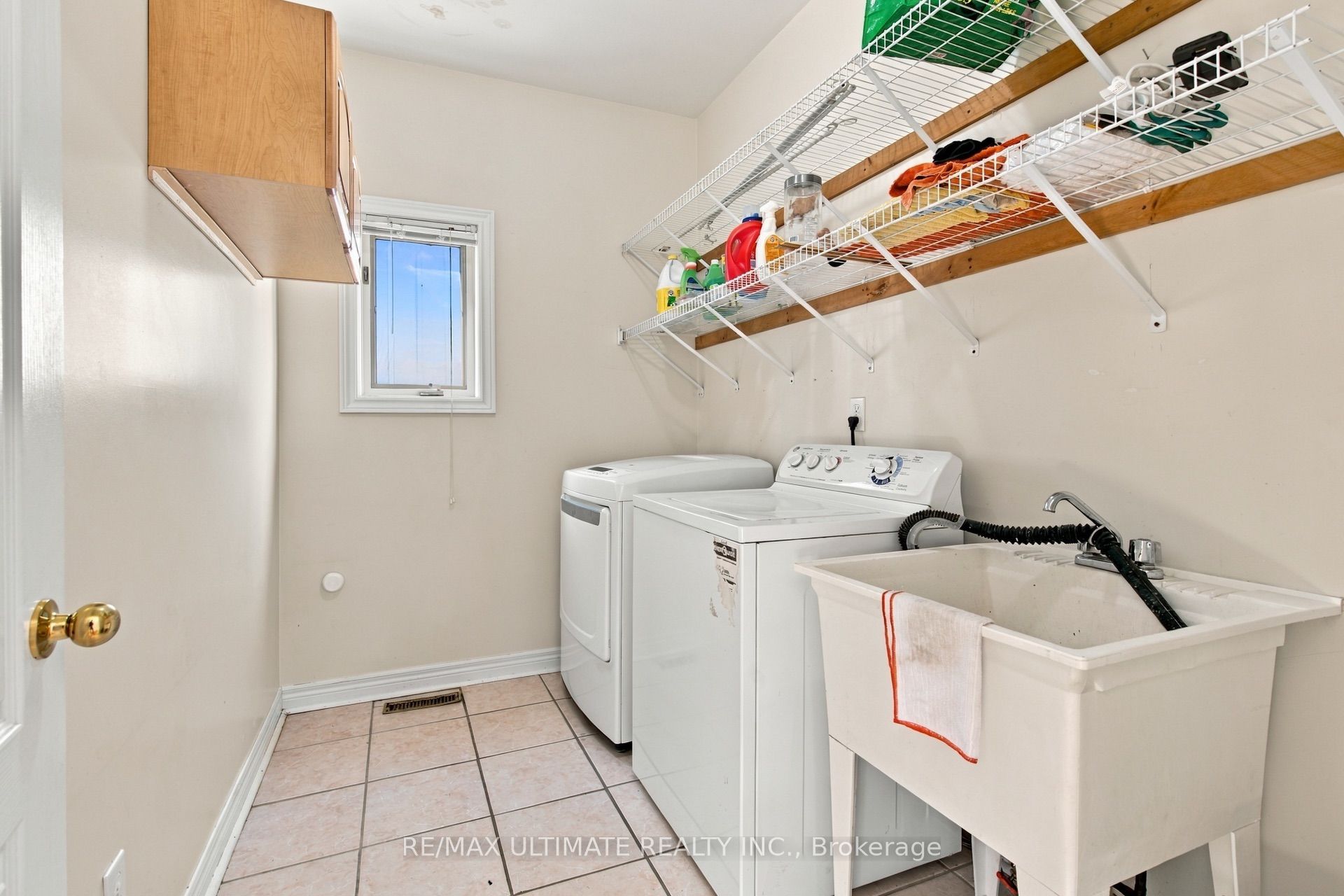 6926 Early Settler Row Property Photo 46