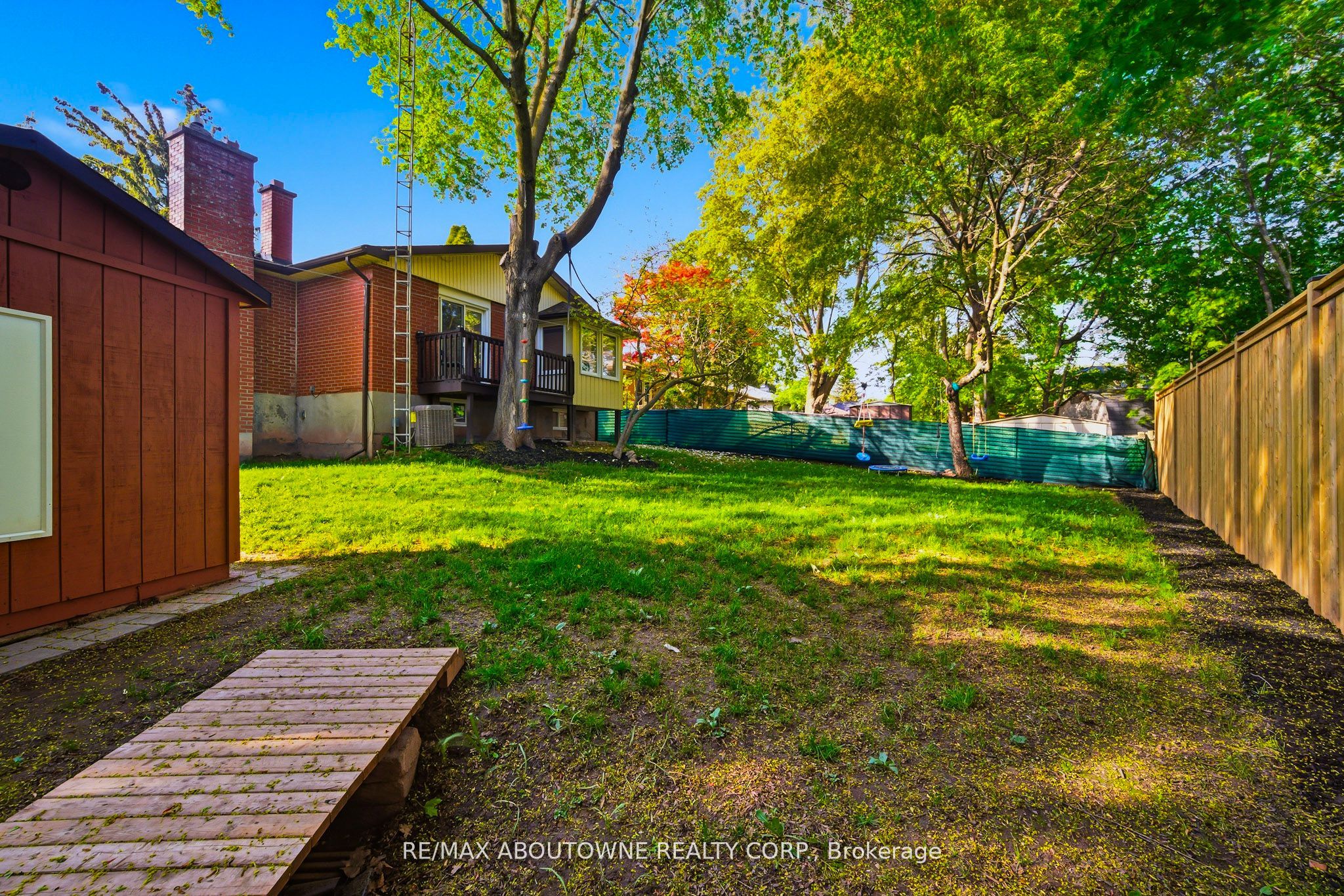 2066 Rebecca Street Property Photo 40