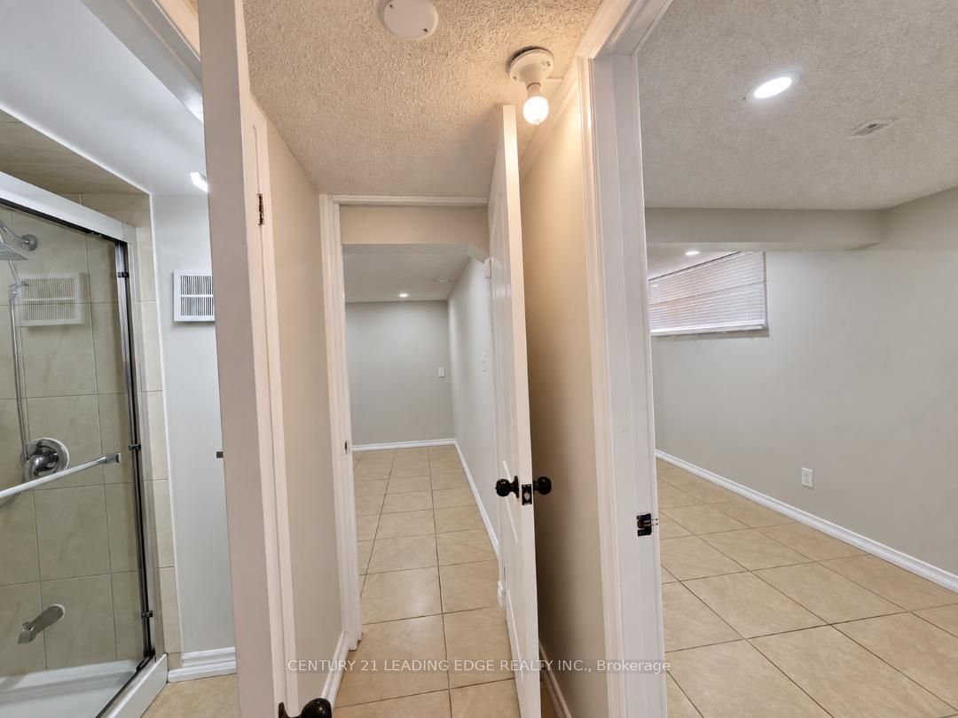 28 Eringate Drive Lower Level Property Photo 20