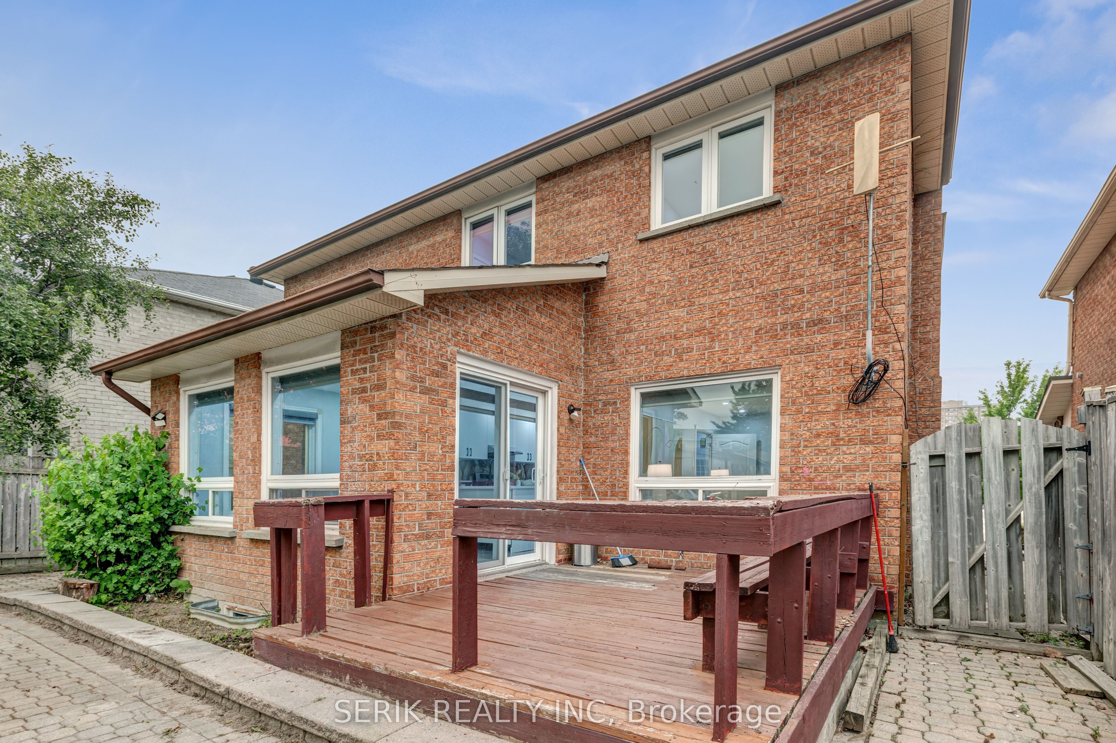 110 Havelock Drive Property Photo 29