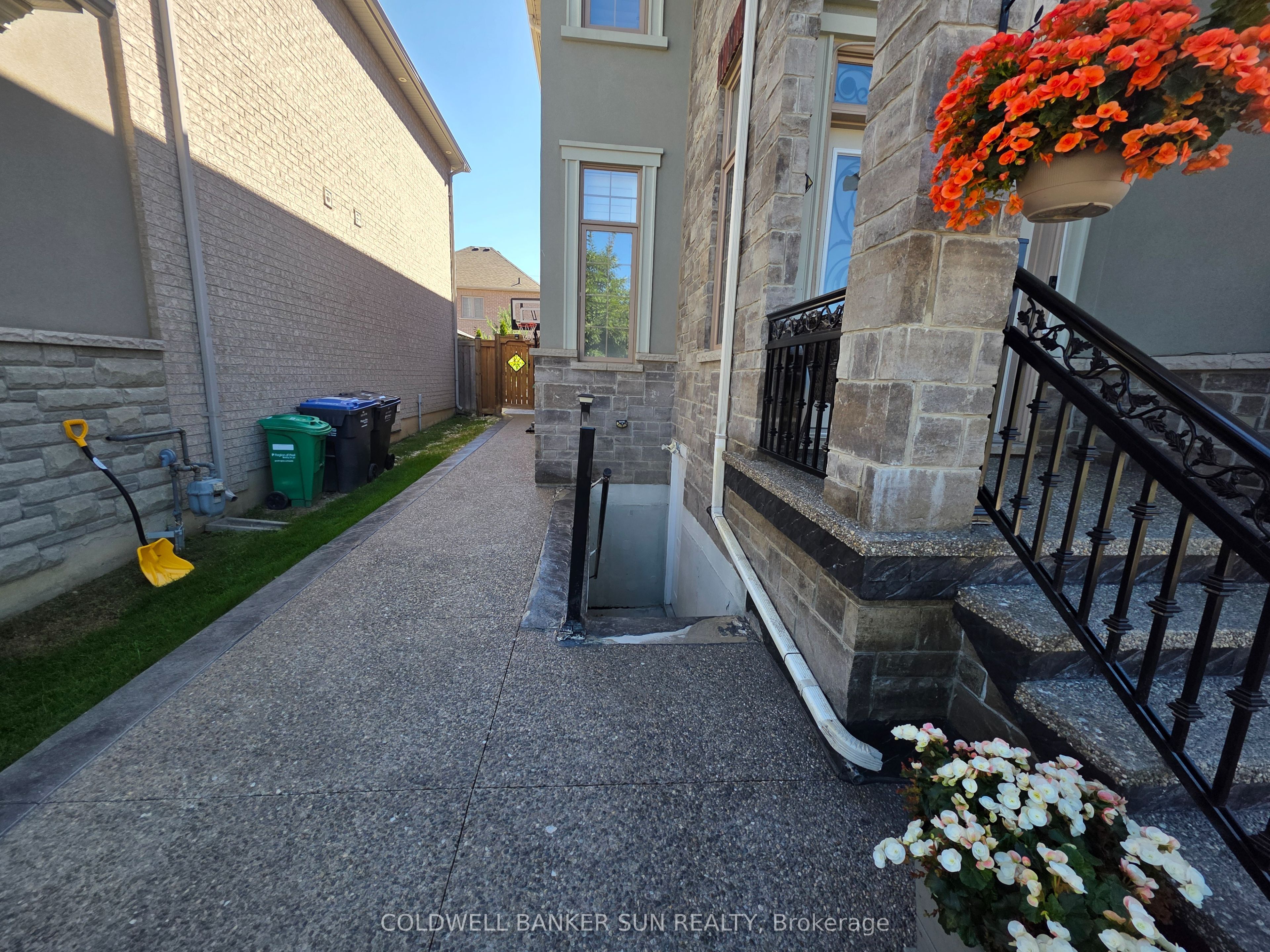76 Cedarholme Avenue Property Photo 3