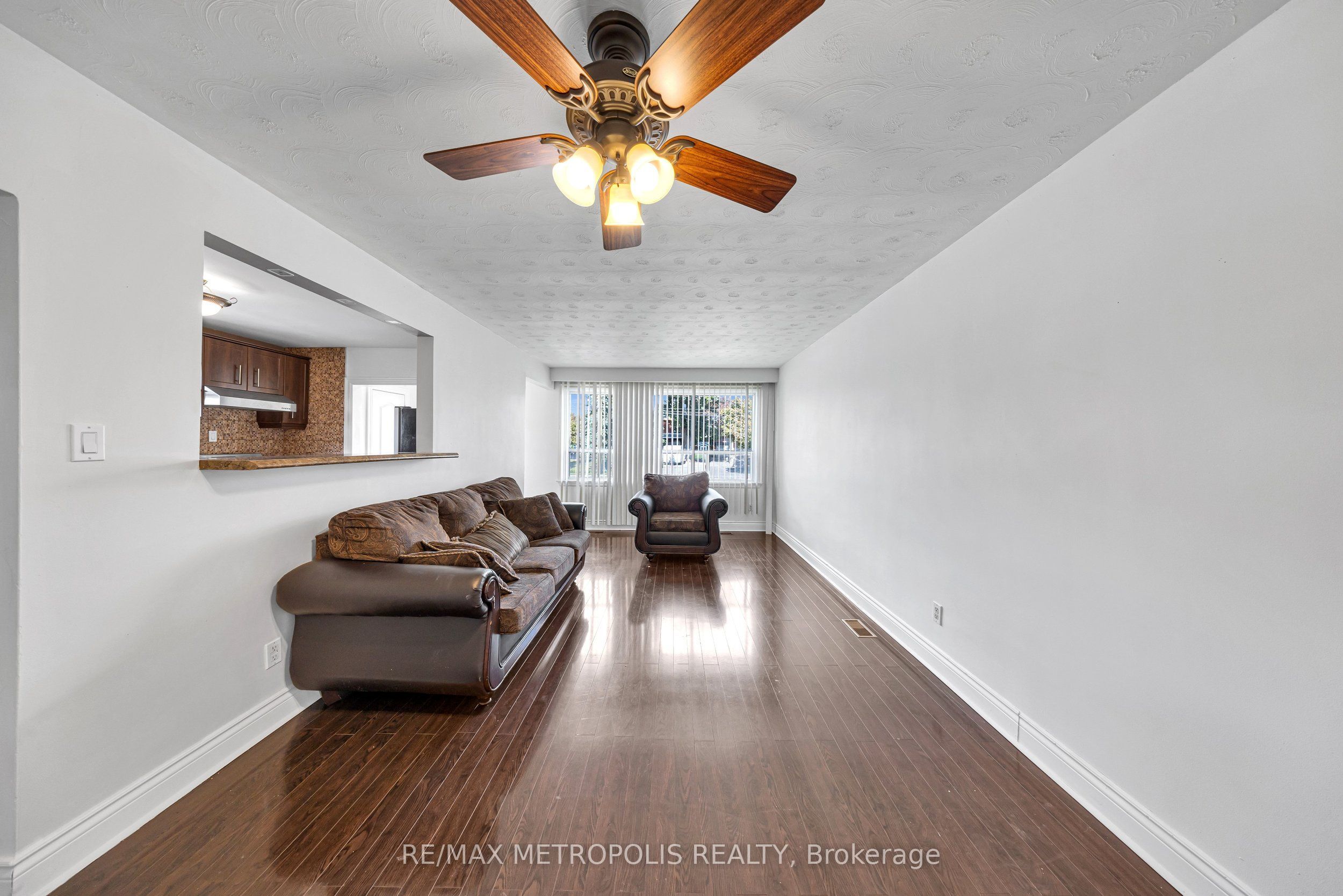 147 Vodden Street E Main Property Photo 9