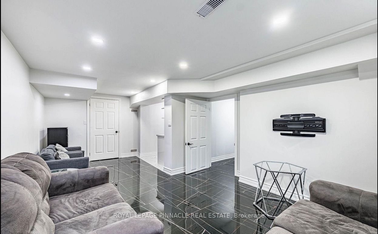 612 Appleby Line Property Photo 39