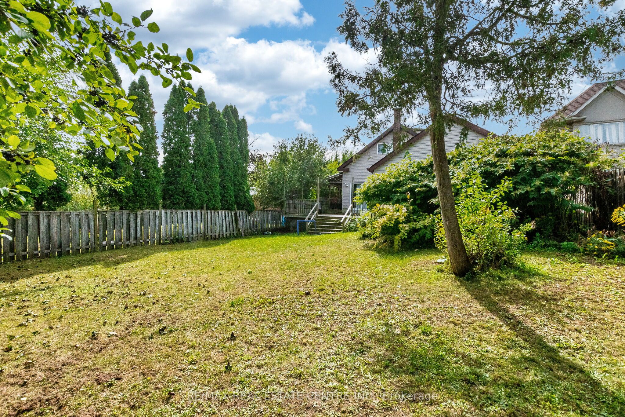 1423 Sixth Line Property Photo 21