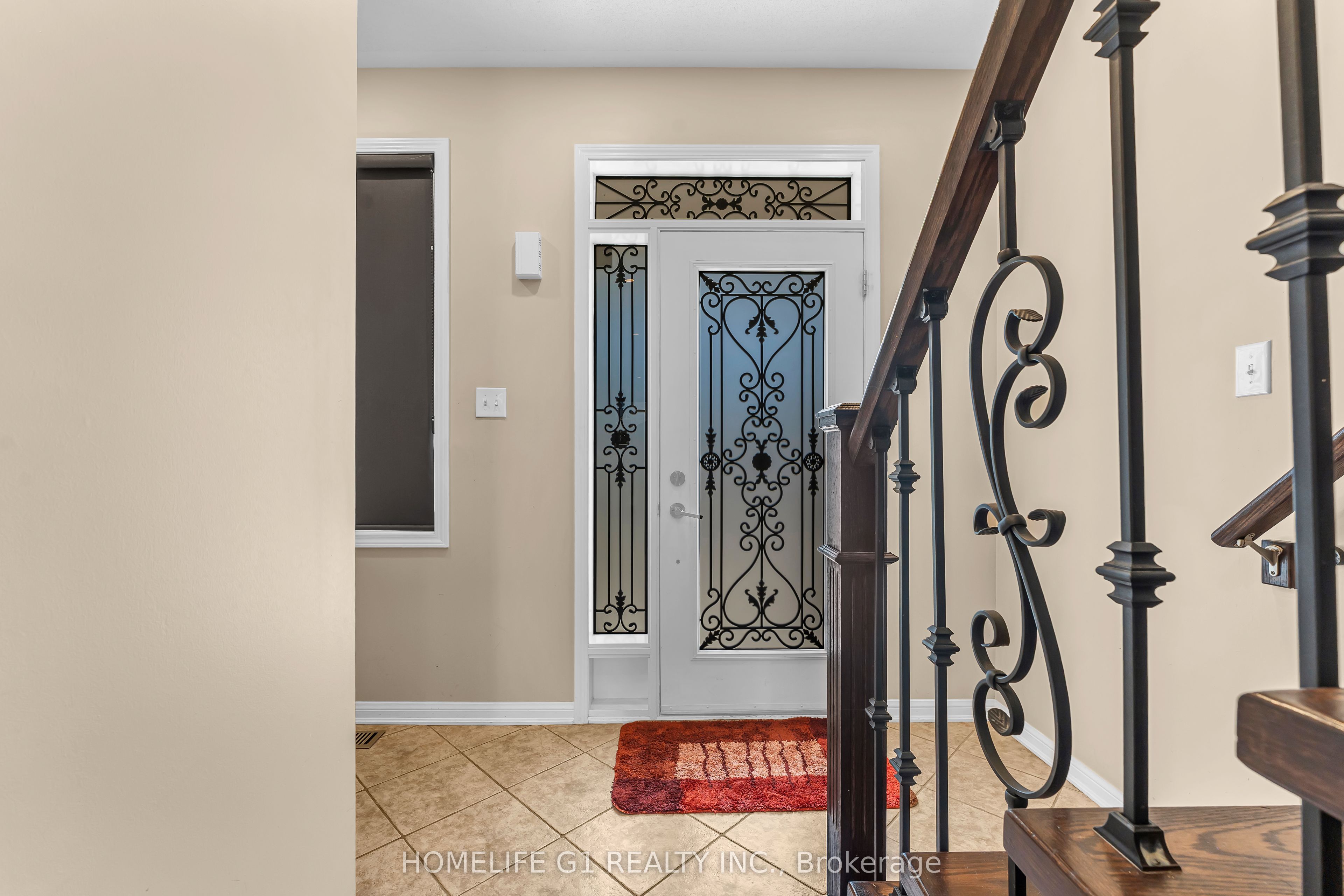 889 Challinor Terrace Property Photo 6
