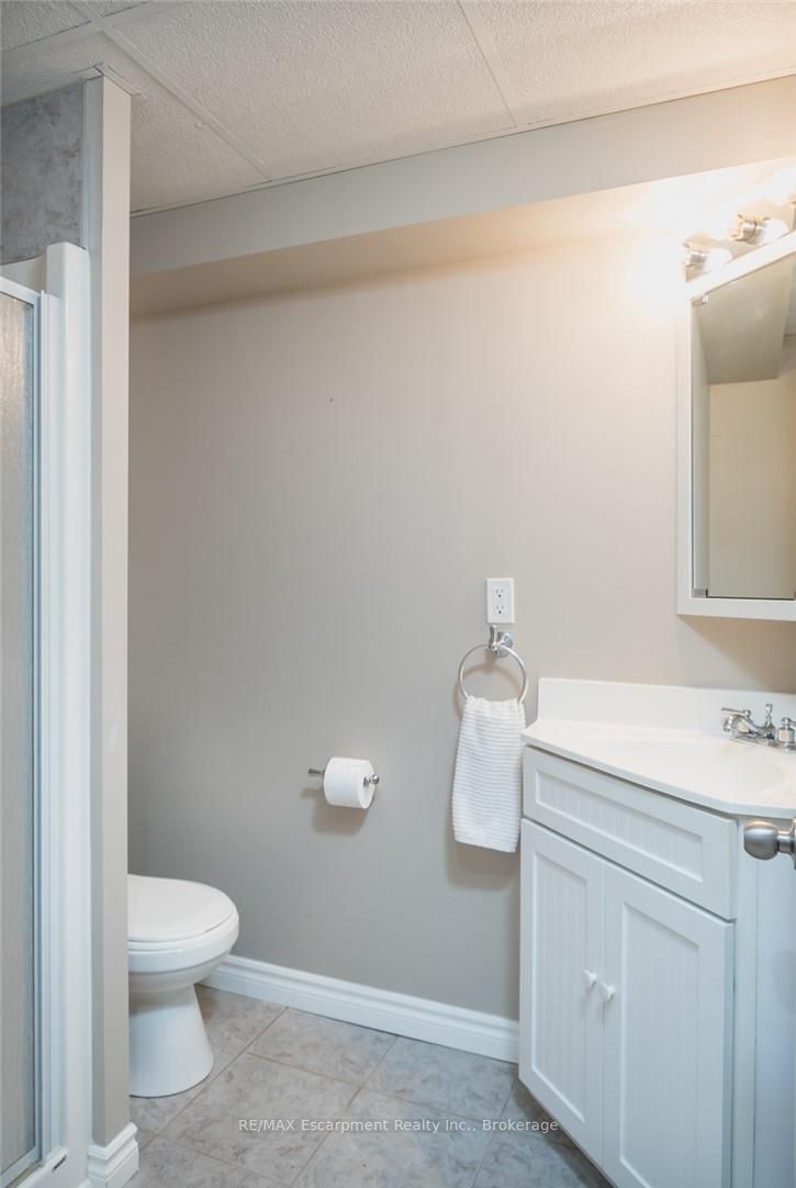 1348 Fieldcrest Lane Property Photo 40