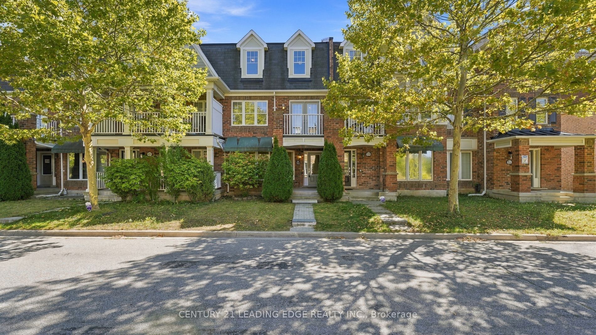 208 Magurn Gate Property Photo 1