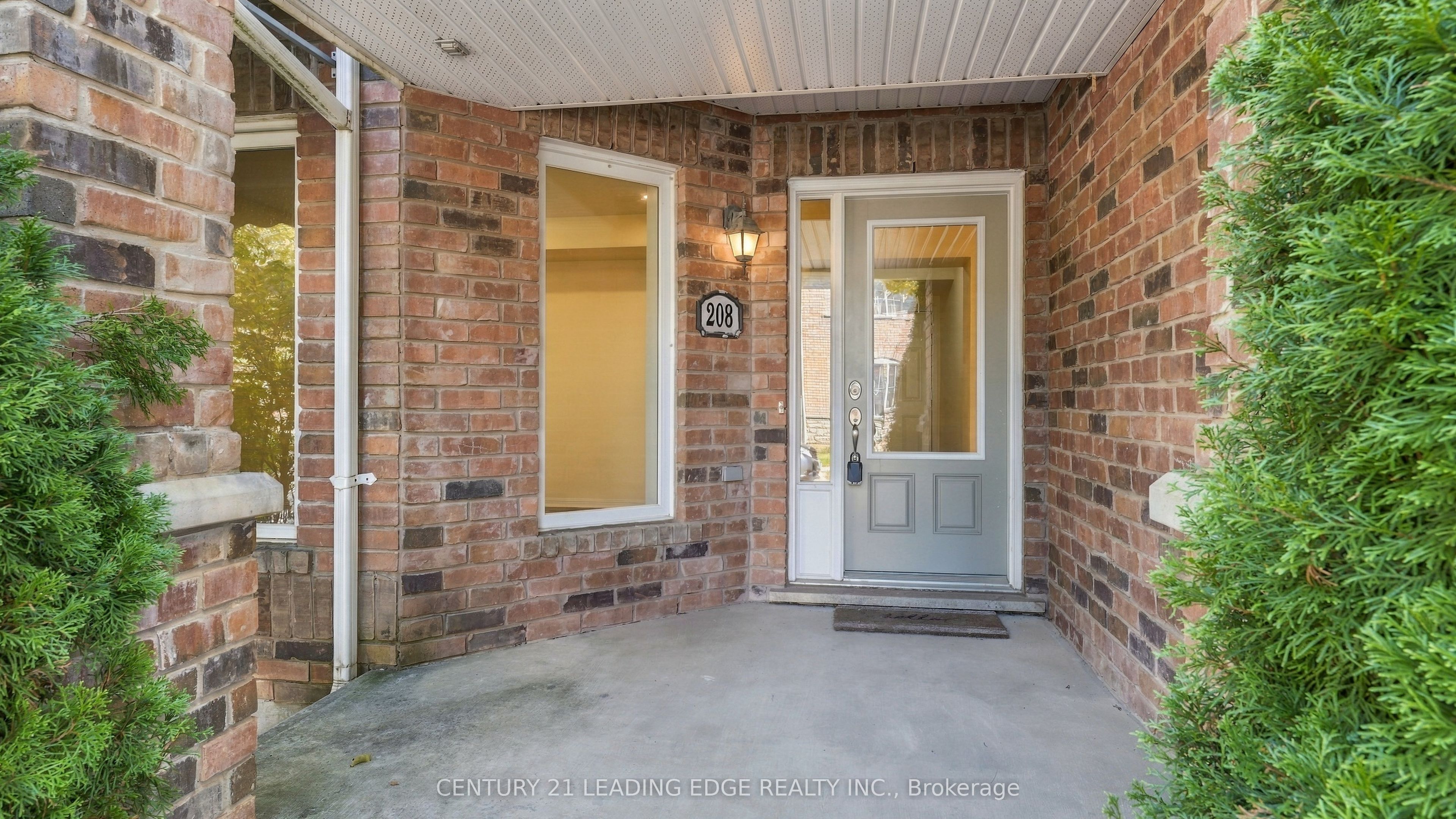 208 Magurn Gate Property Photo 5