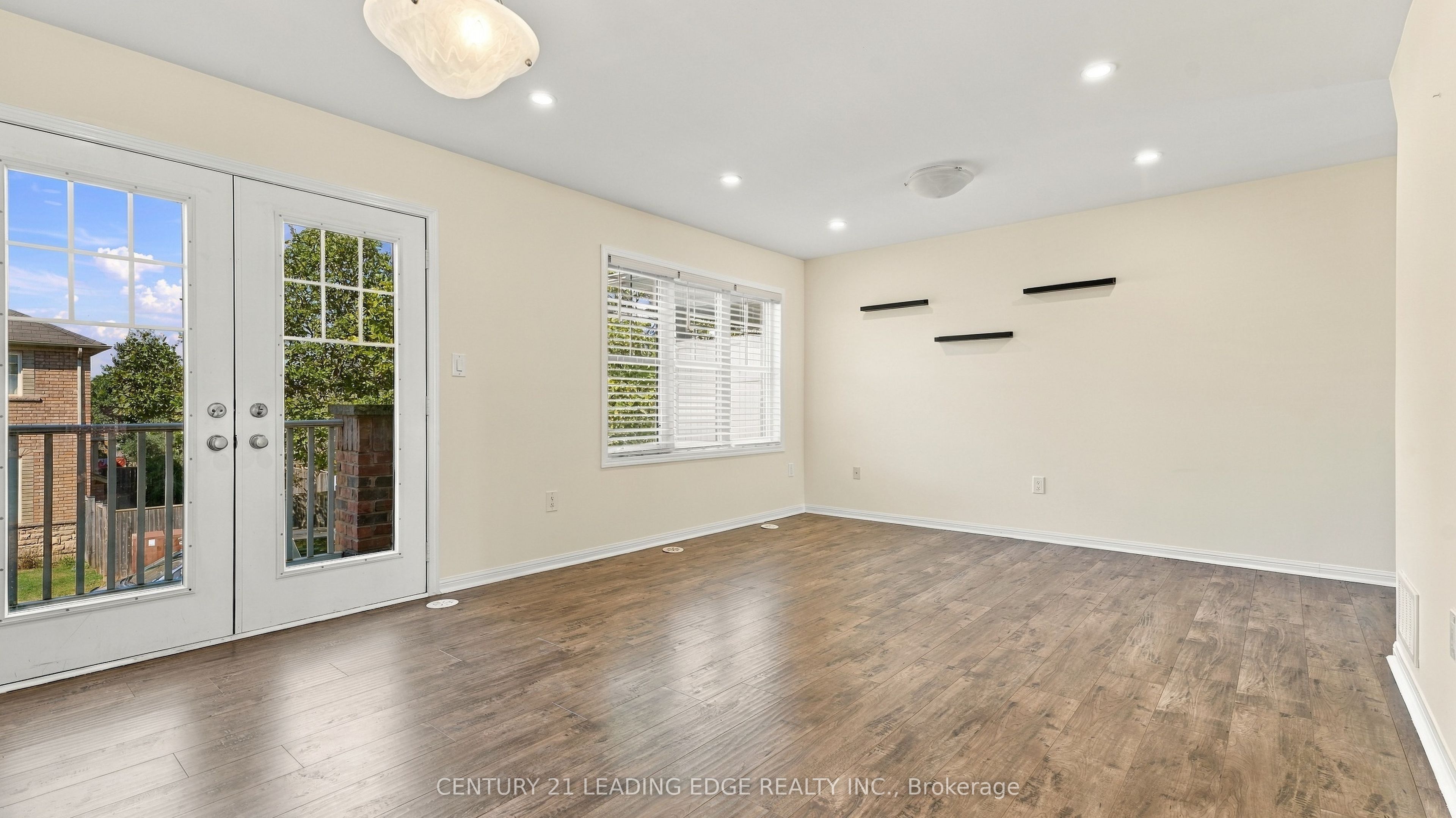 208 Magurn Gate Property Photo 16