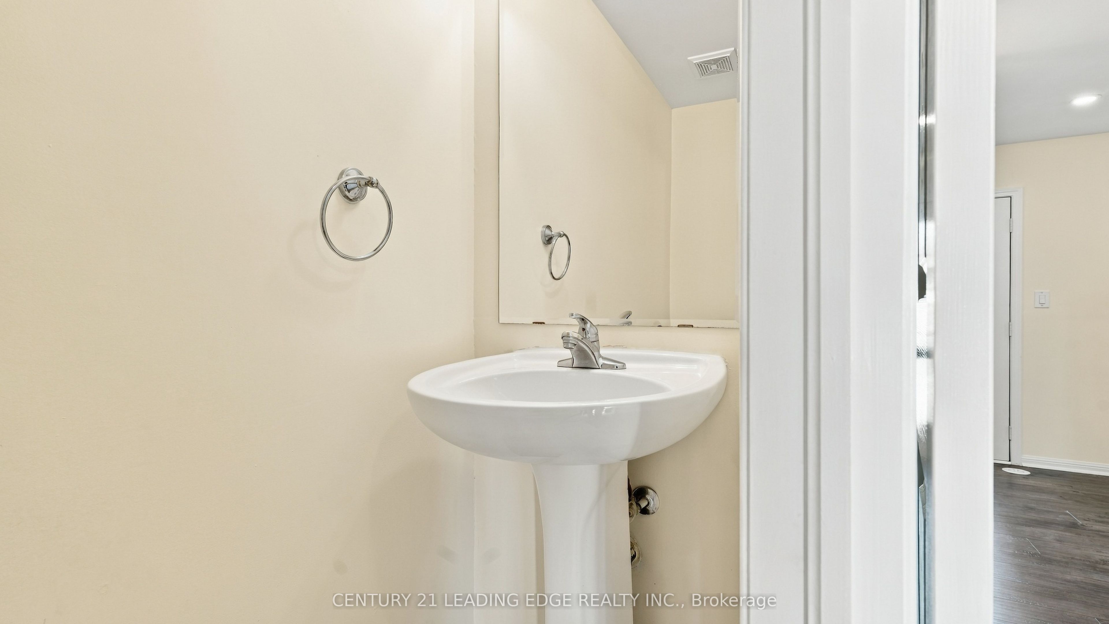 208 Magurn Gate Property Photo 18