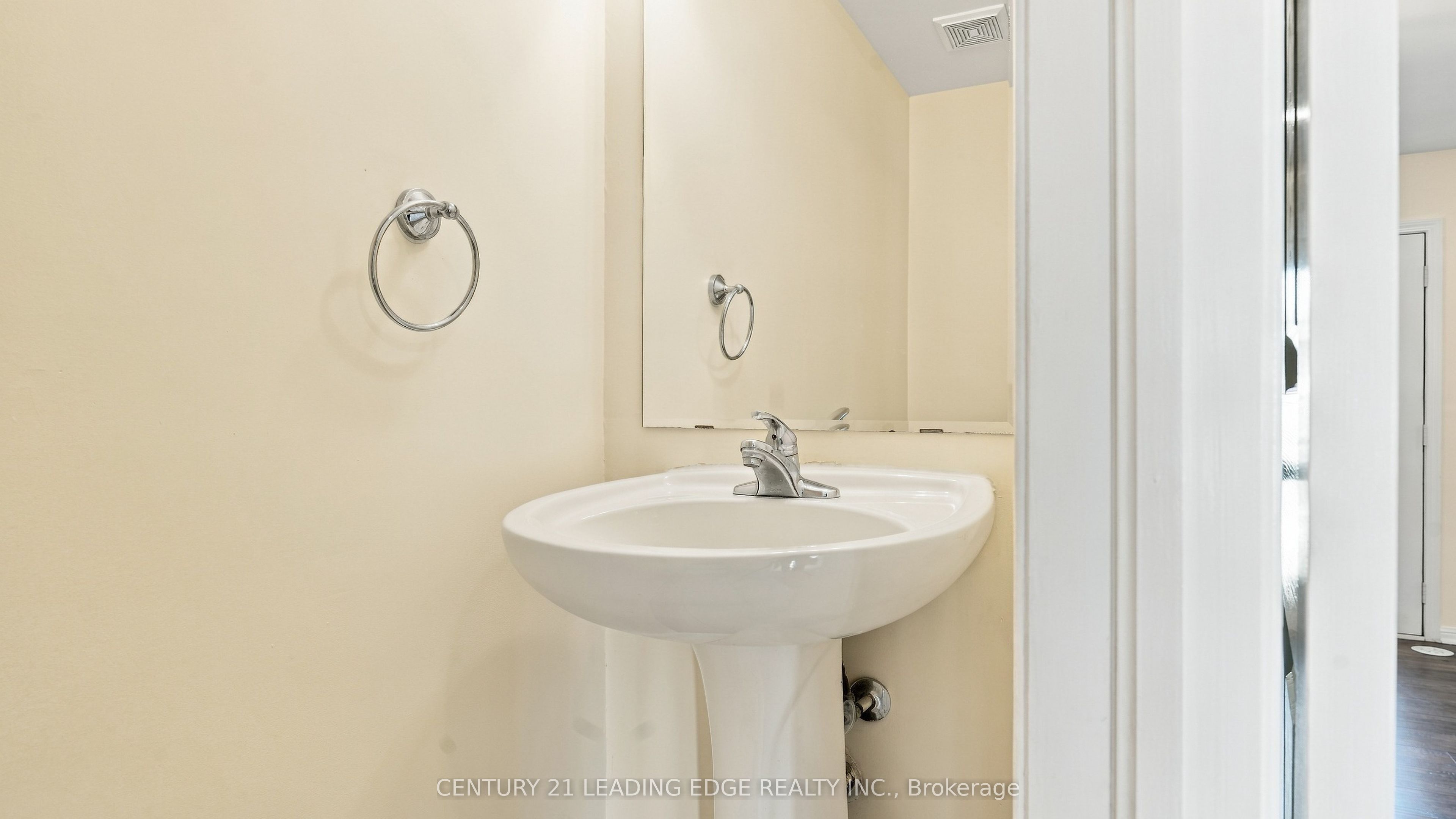 208 Magurn Gate Property Photo 19