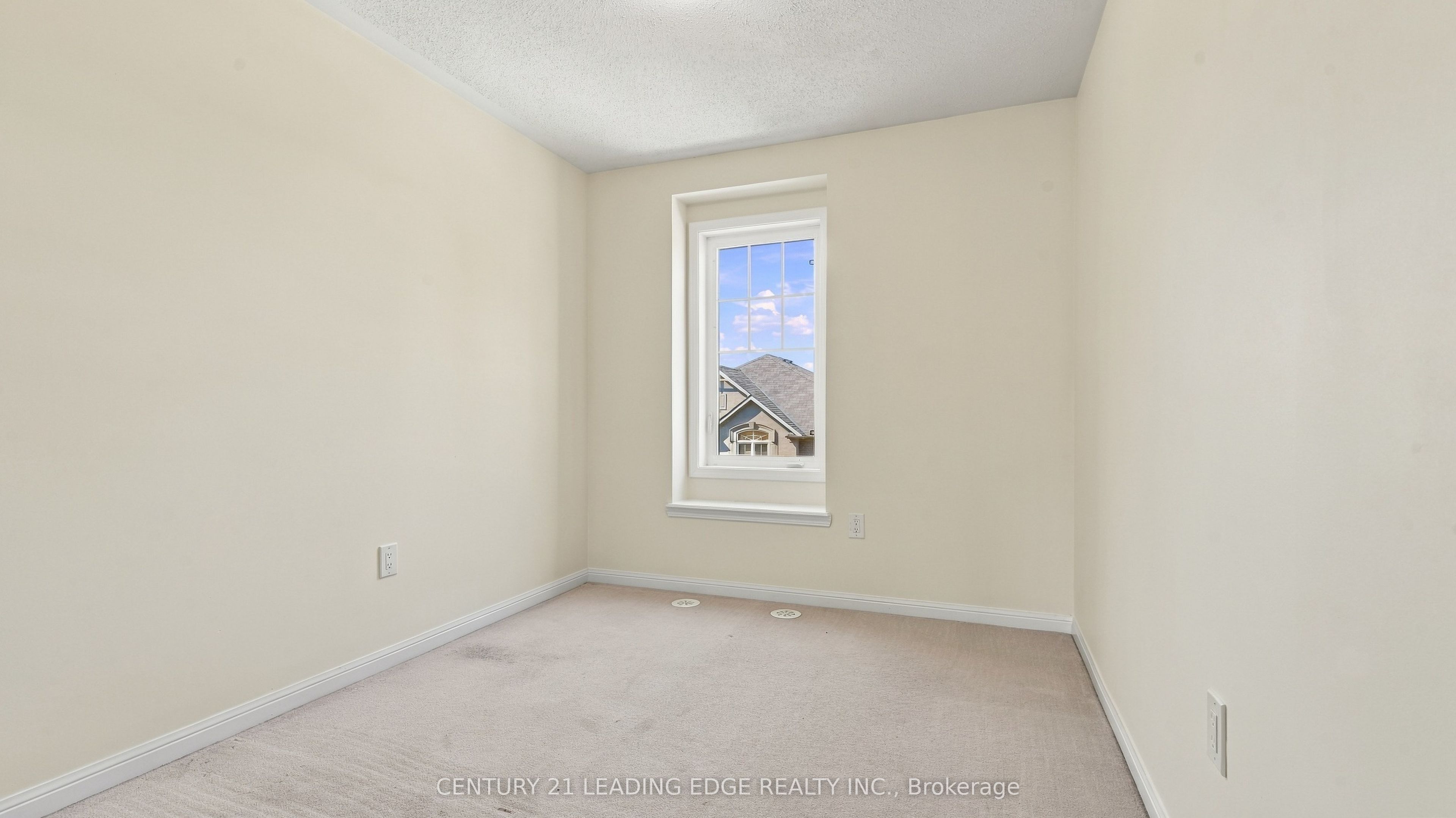 208 Magurn Gate Property Photo 29