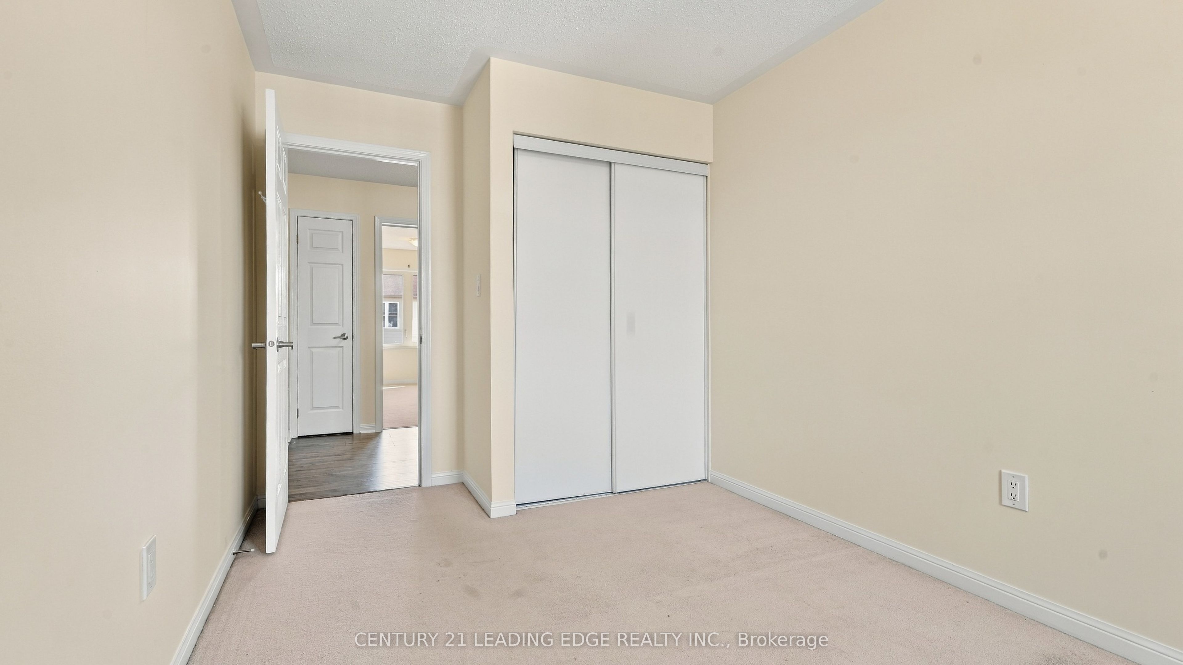 208 Magurn Gate Property Photo 30