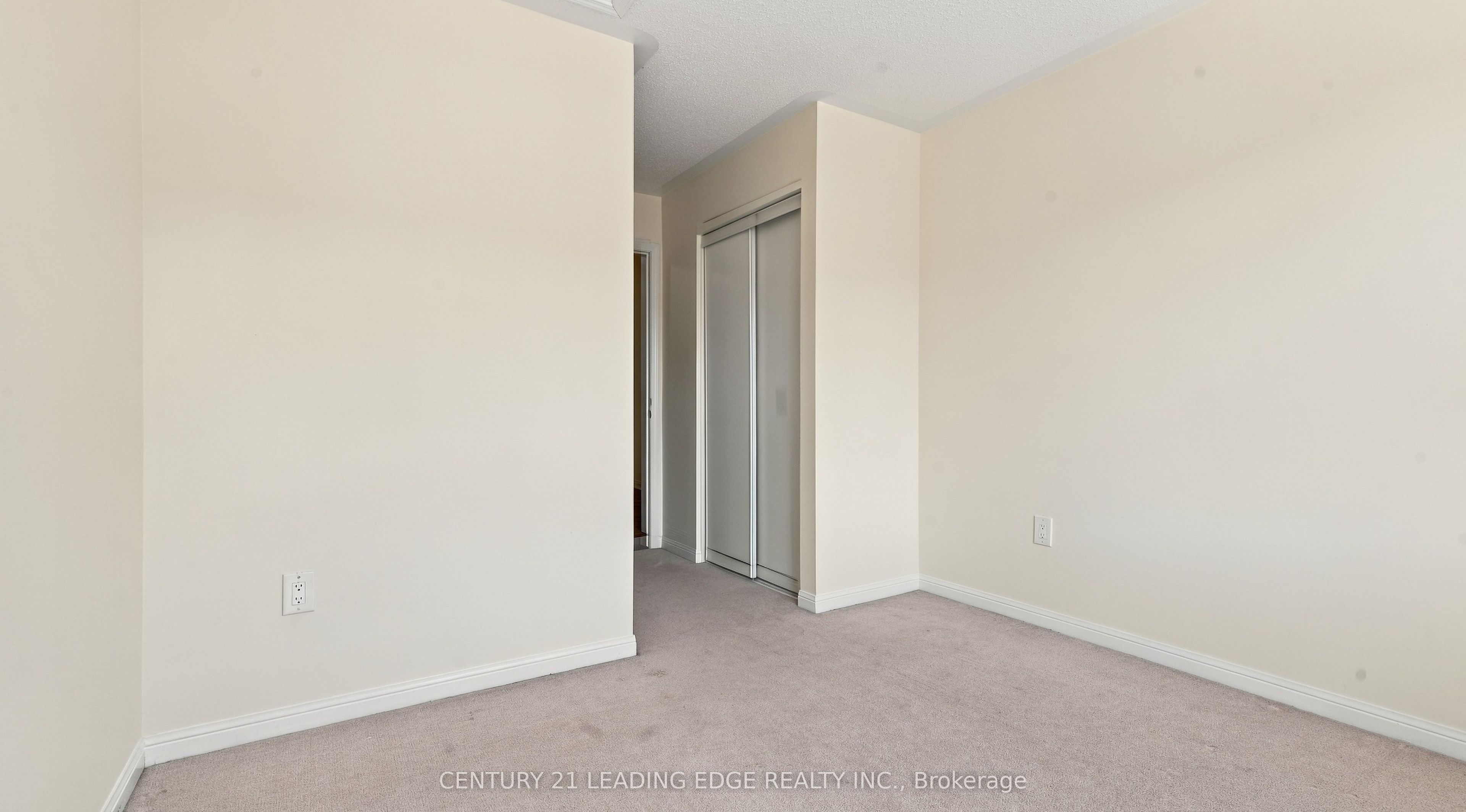 208 Magurn Gate Property Photo 33