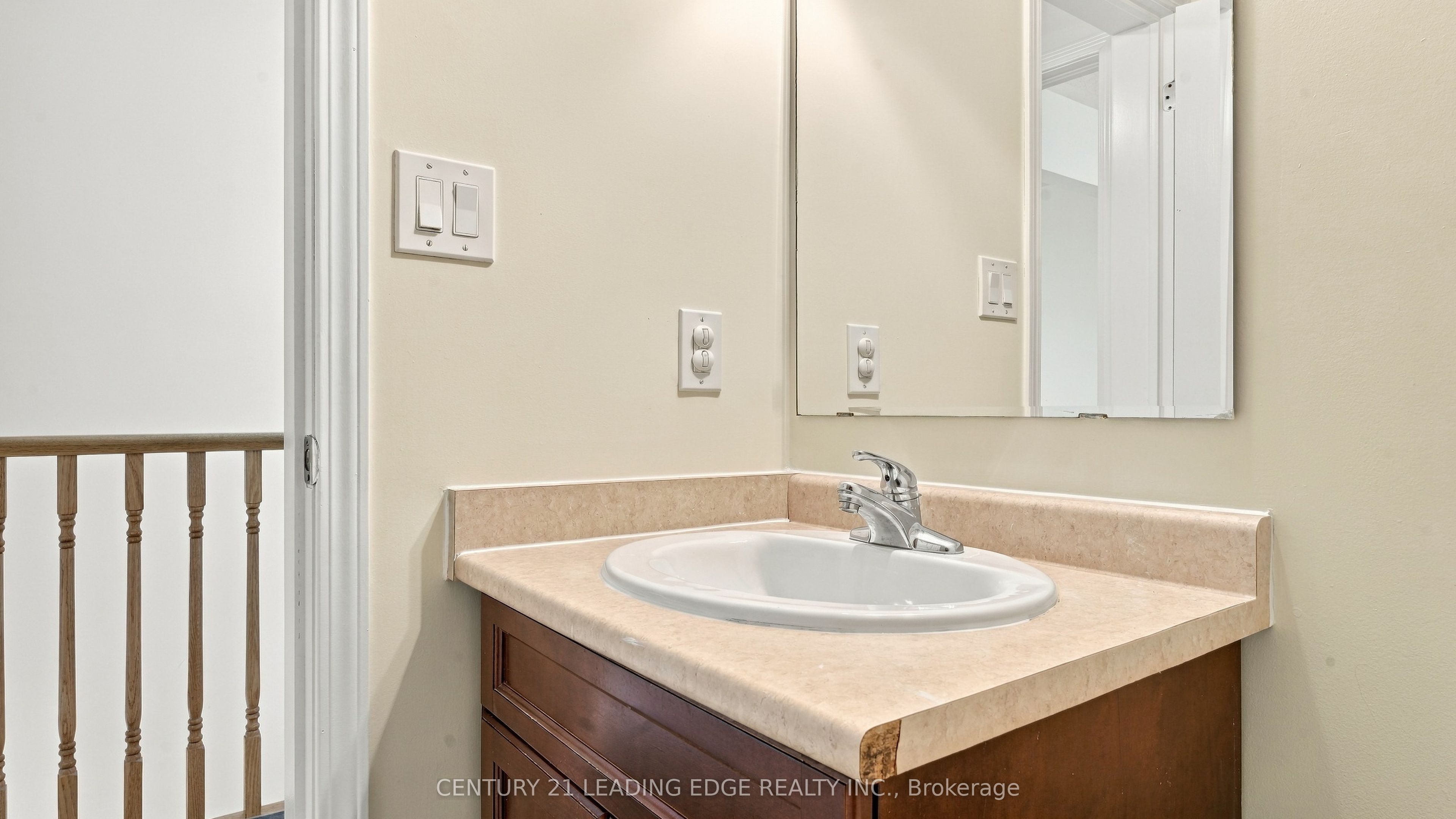 208 Magurn Gate Property Photo 36