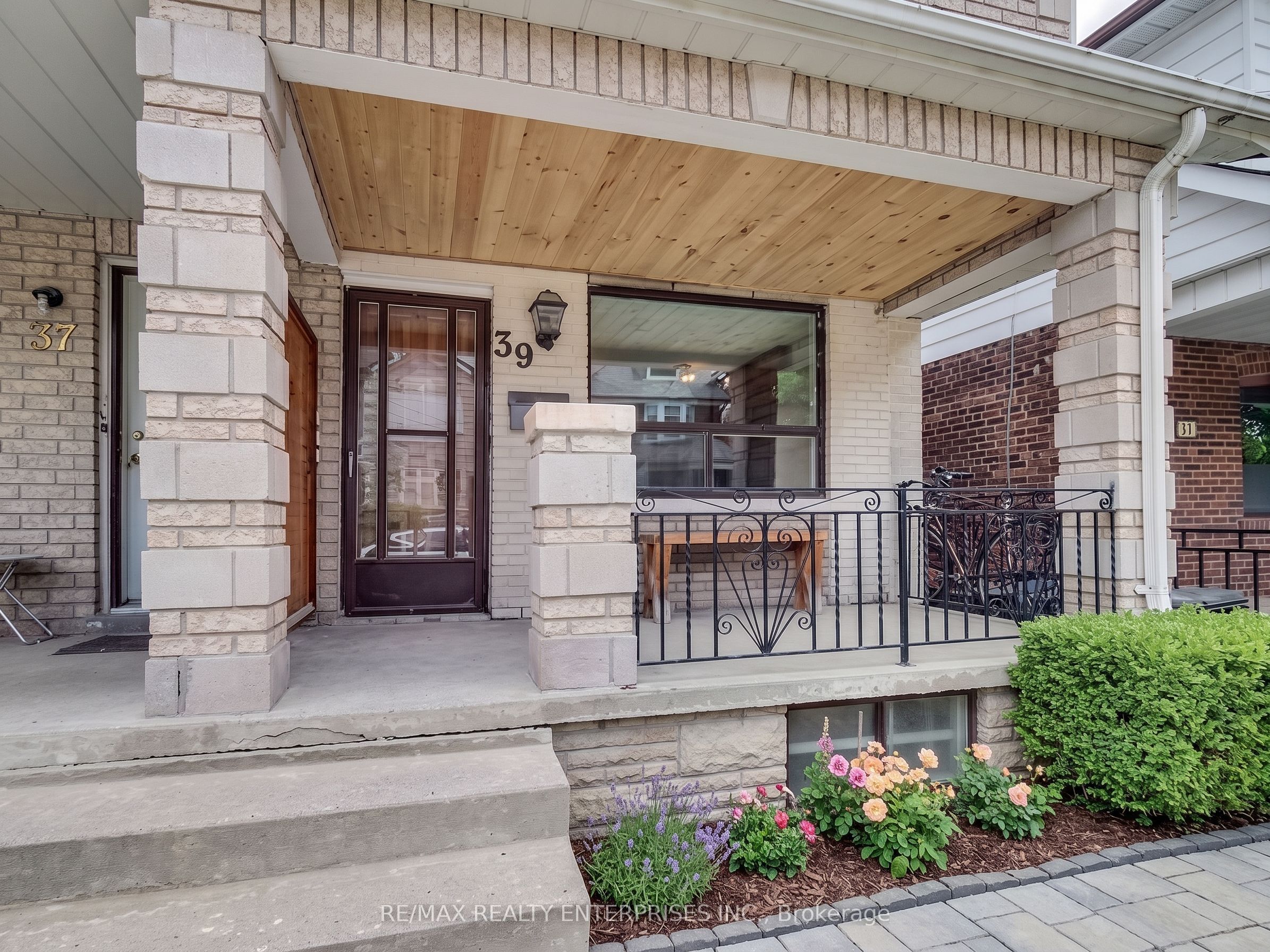 39 Pendrith Street