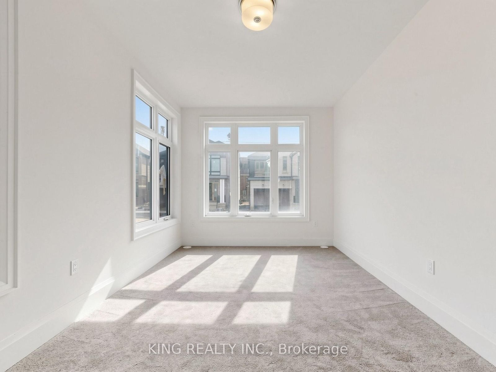 3290 Taha Garden Property Photo 6