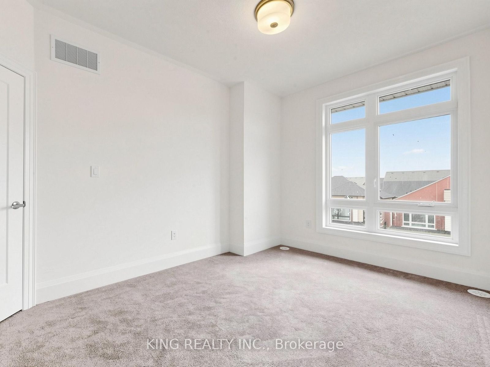 3290 Taha Garden Property Photo 23