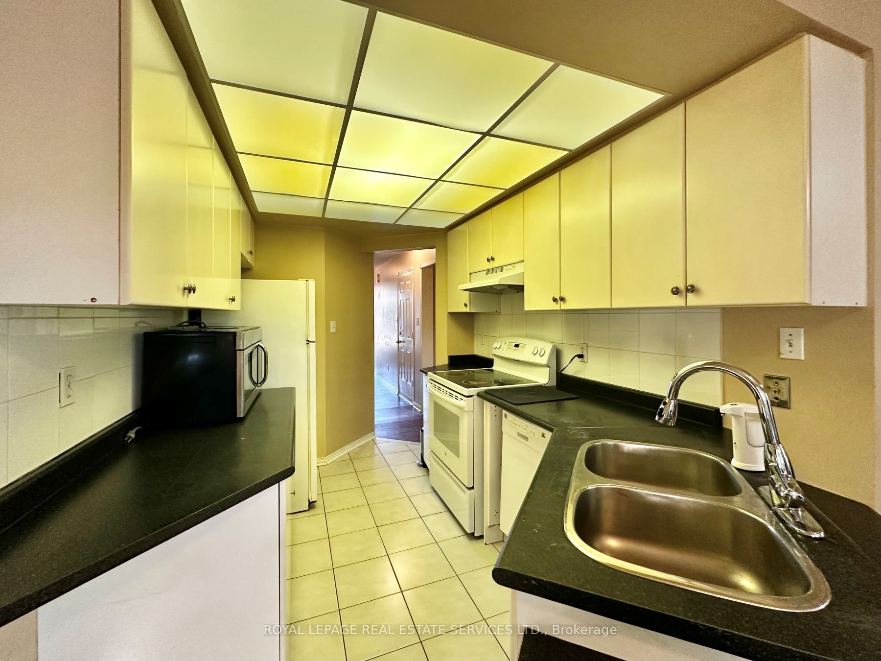 455 Apache Court 2 Property Photo 7