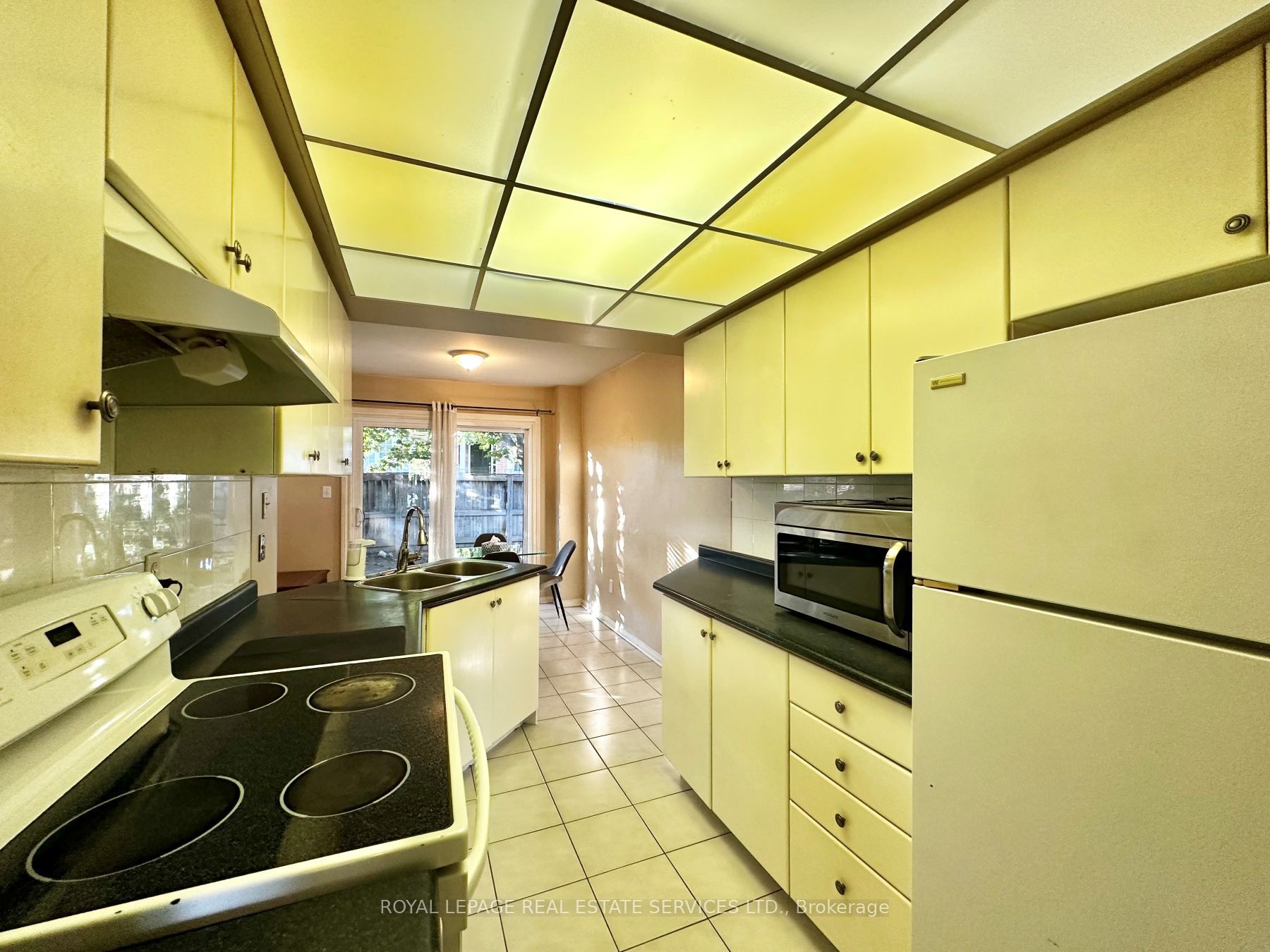 455 Apache Court 2 Property Photo 8