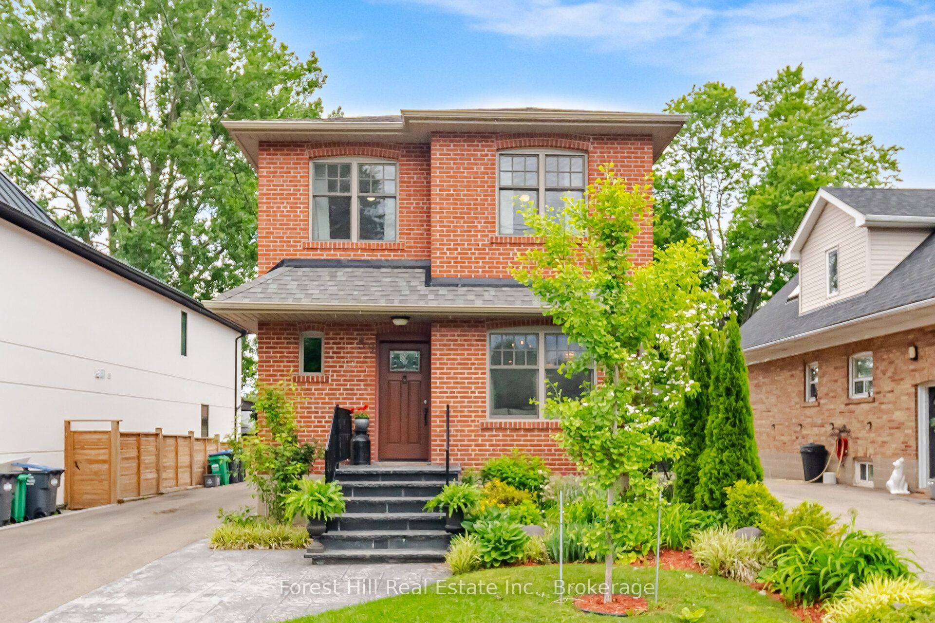 39 Broadview Avenue Property Photo 1