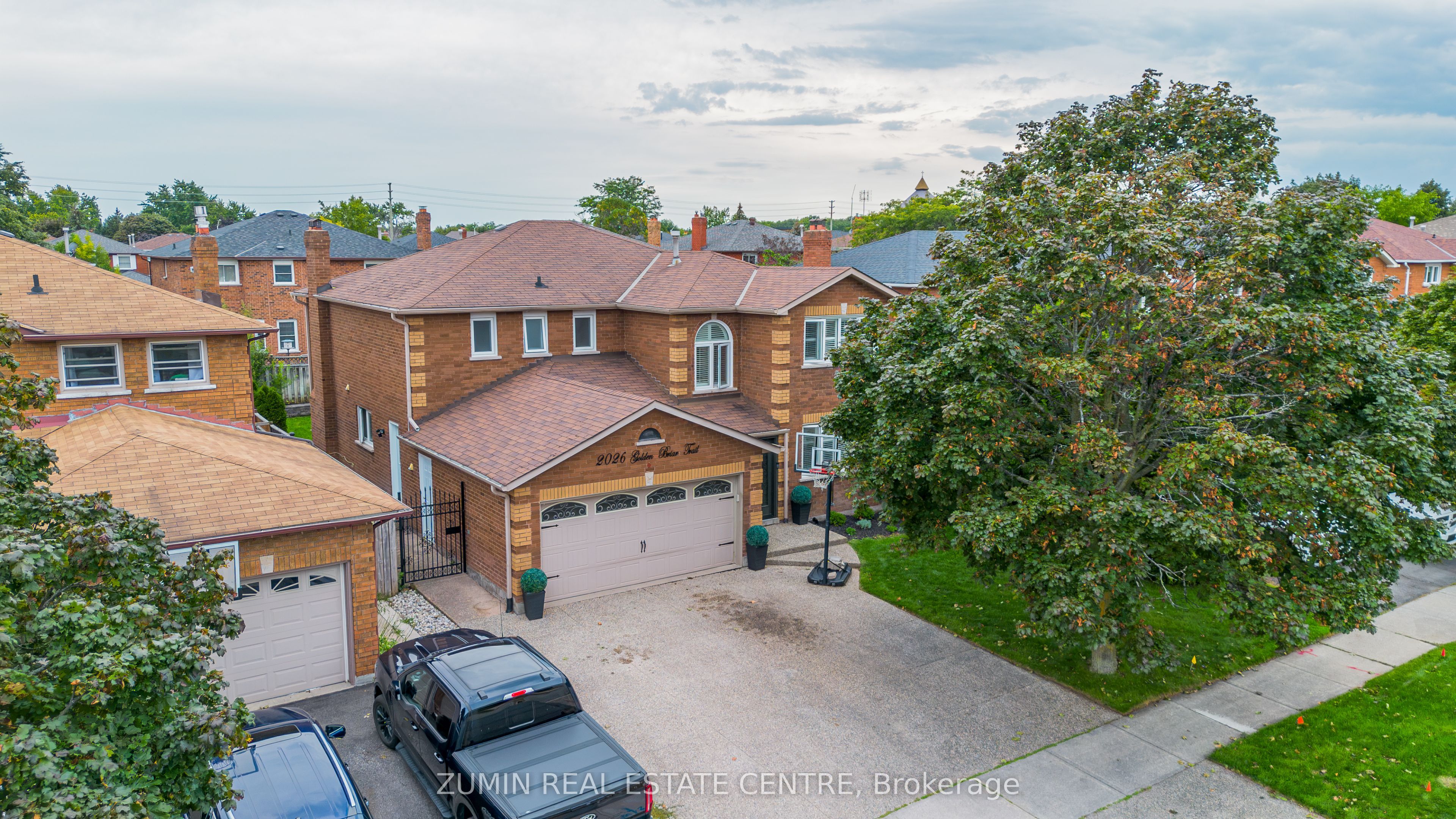 2026 Golden Briar Trail Property Photo 2
