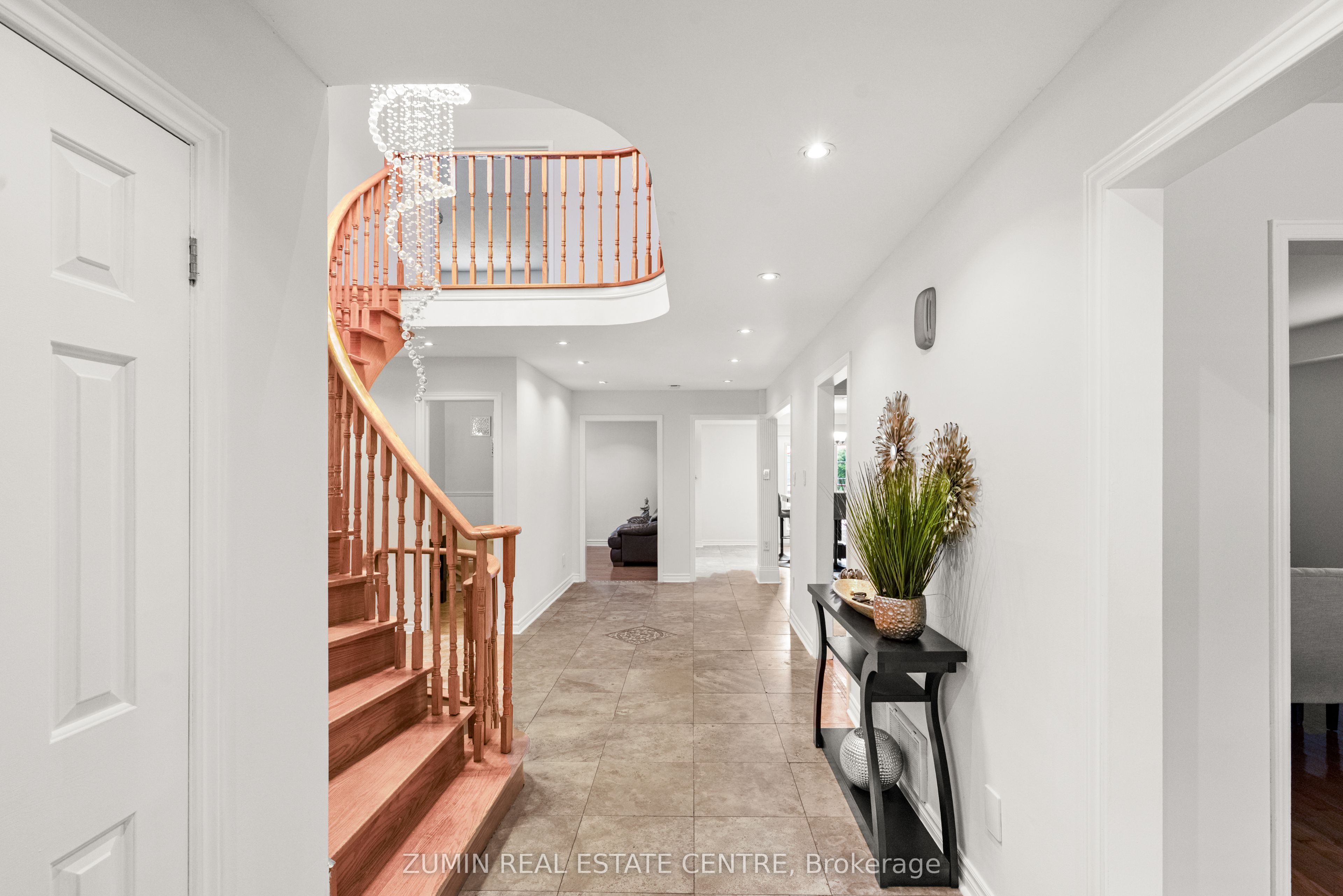 2026 Golden Briar Trail Property Photo 3
