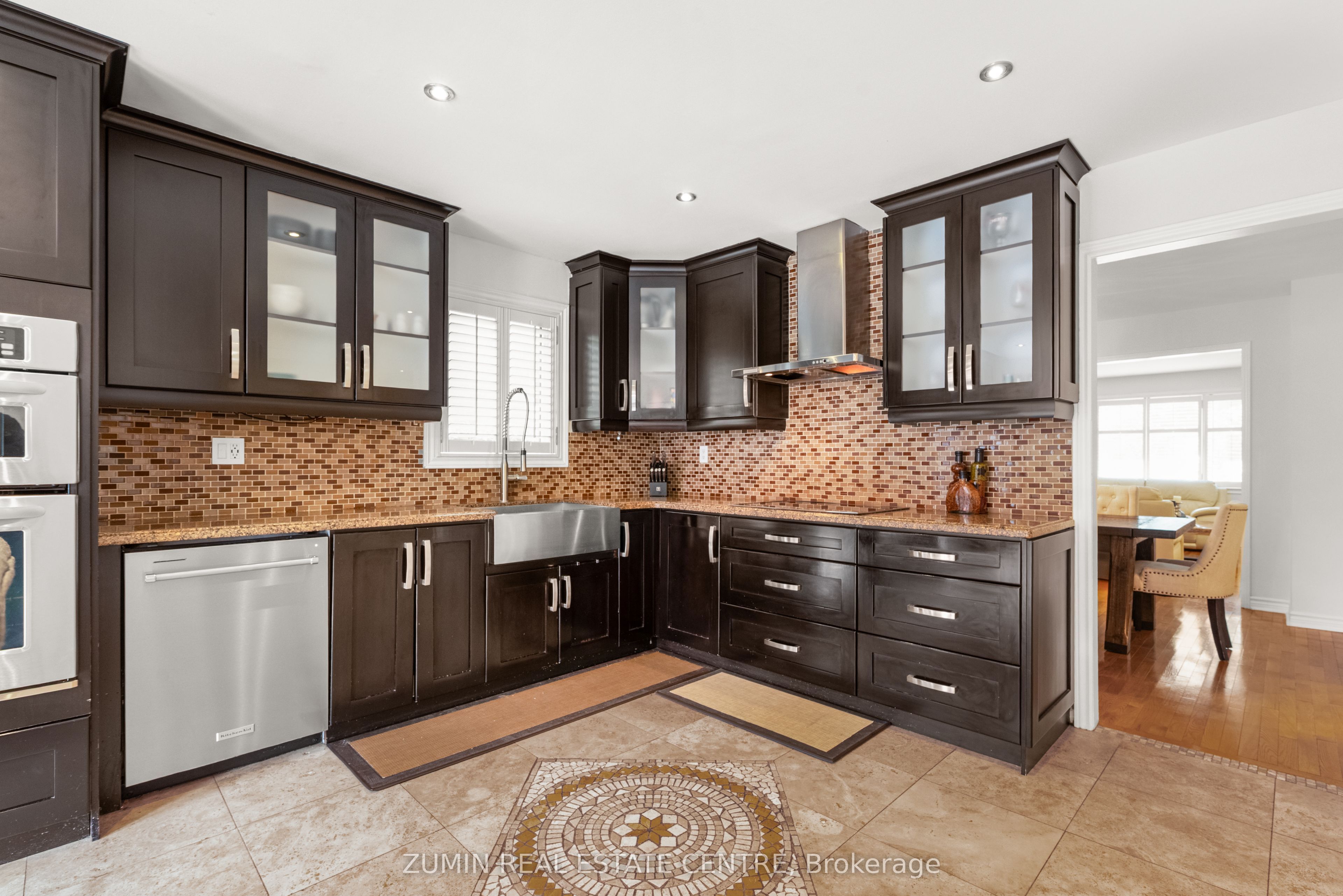 2026 Golden Briar Trail Property Photo 8