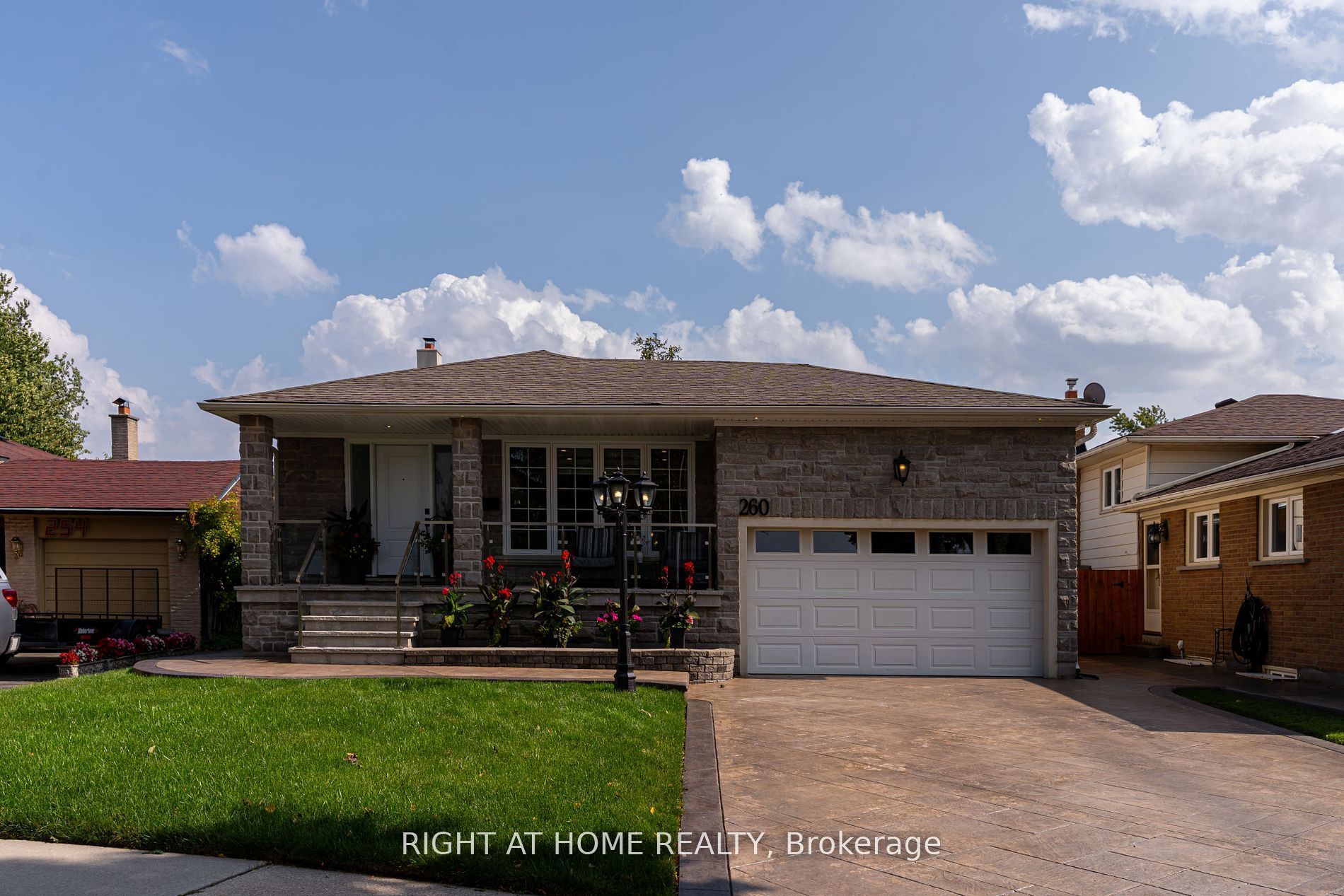 260 Louis Drive Property Photo 1