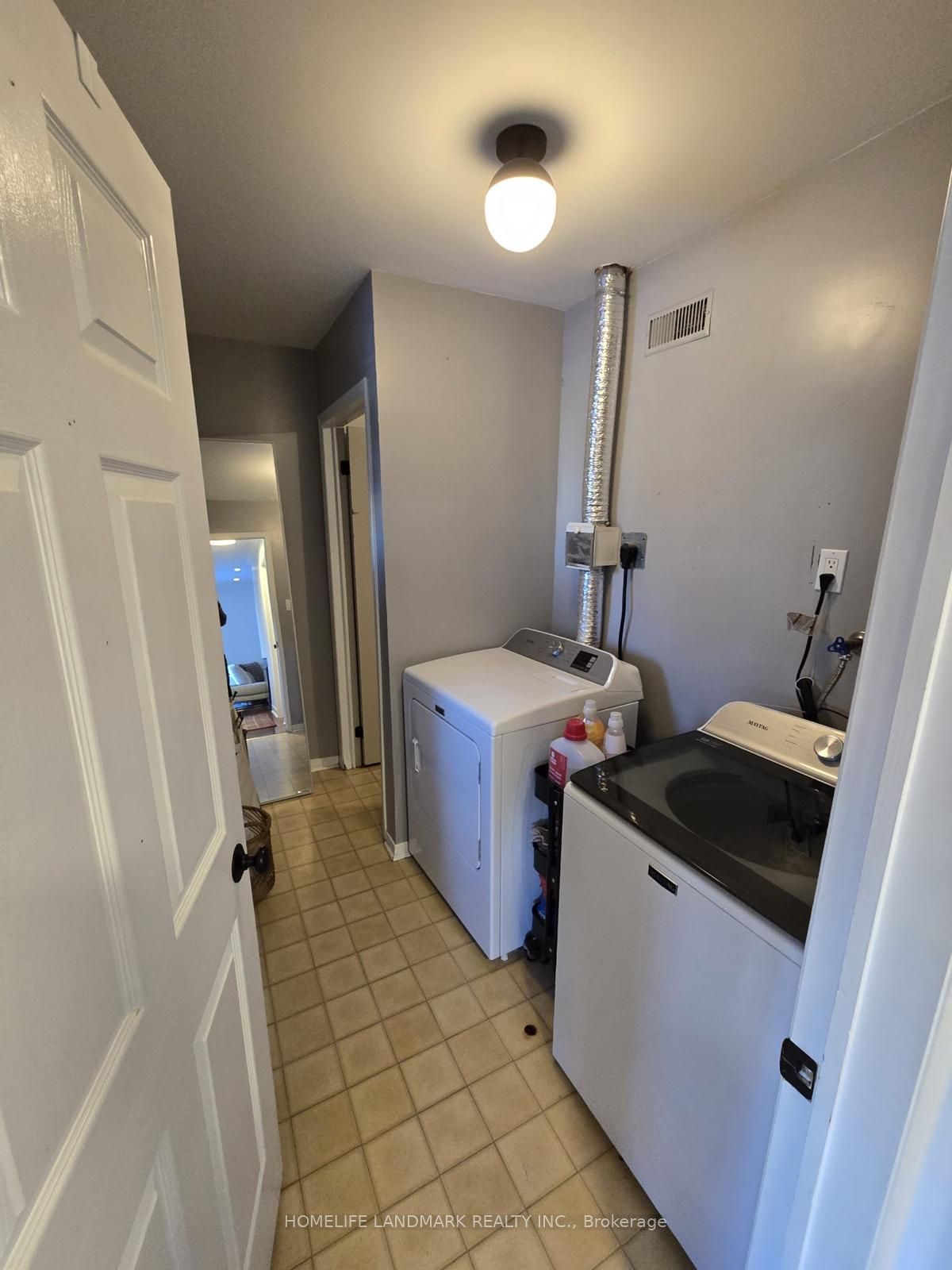 2110 Cleaver Avenue 242 Property Photo 7