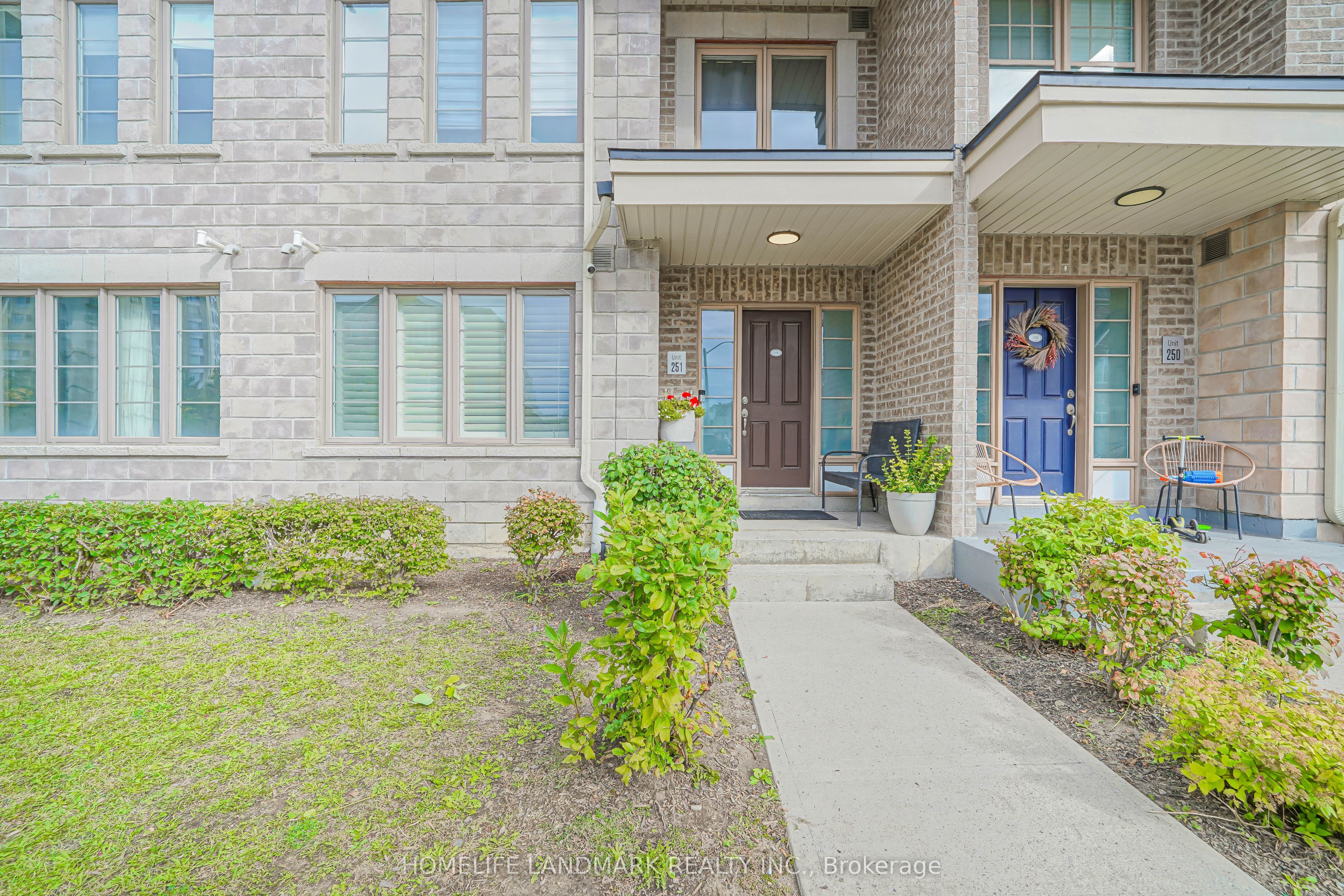 60 Parrotta Drive 251 Property Photo 26