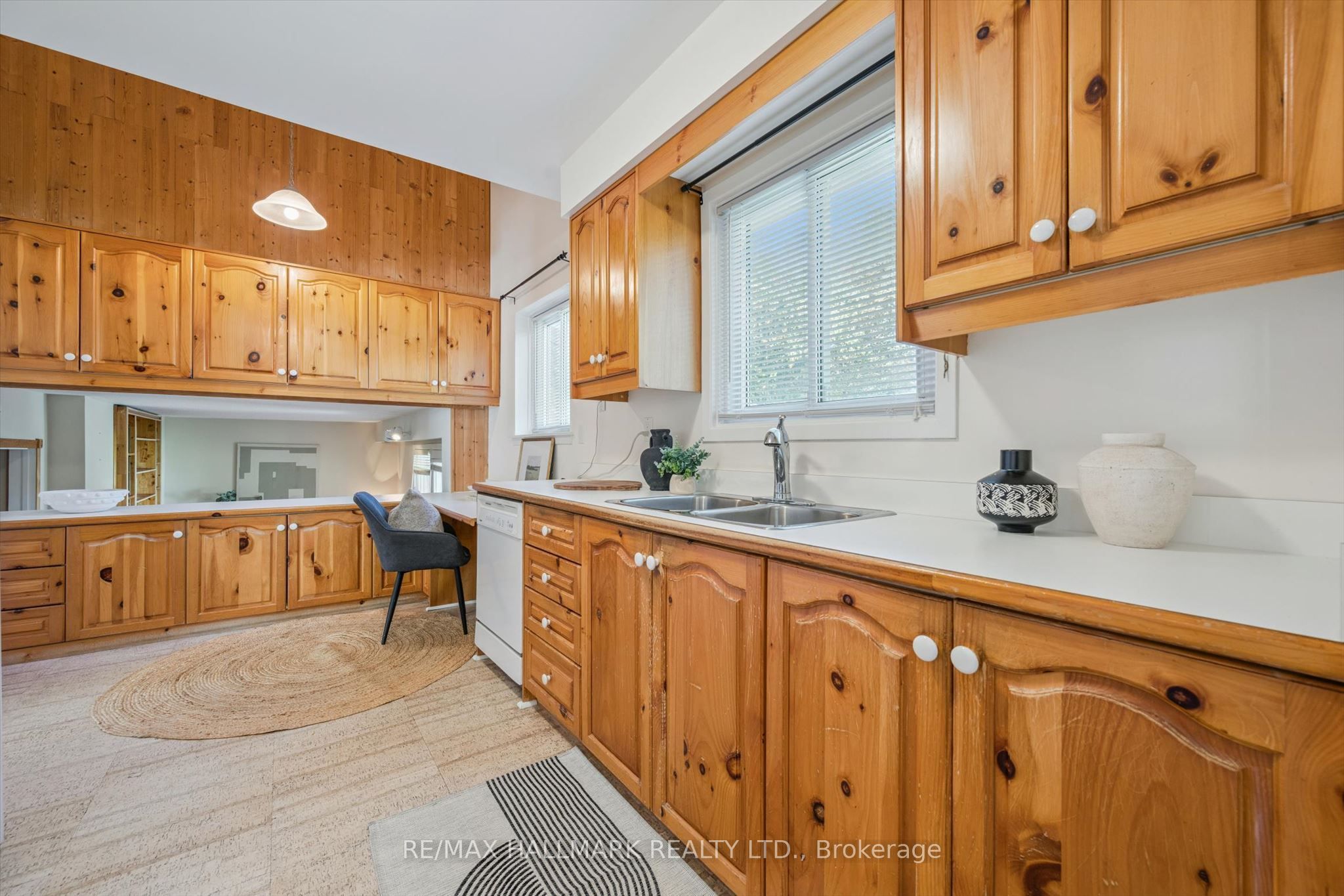2209 Buttonbush Crescent Property Photo 15