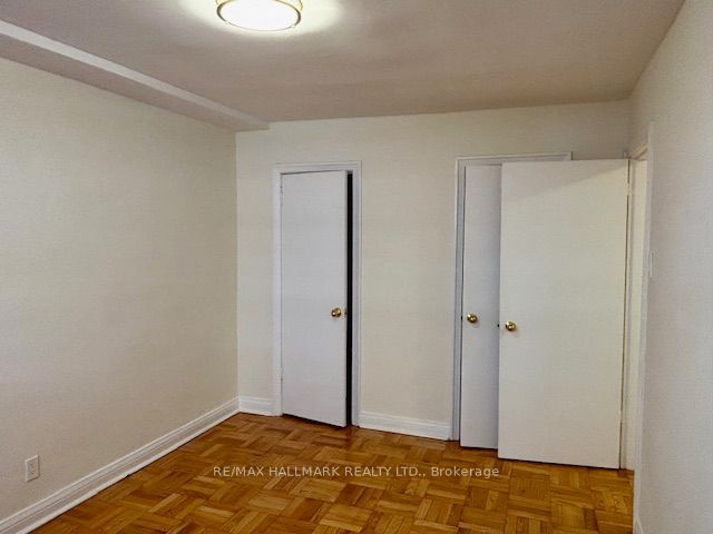 11 Anglesey Boulevard B2 Property Photo 7