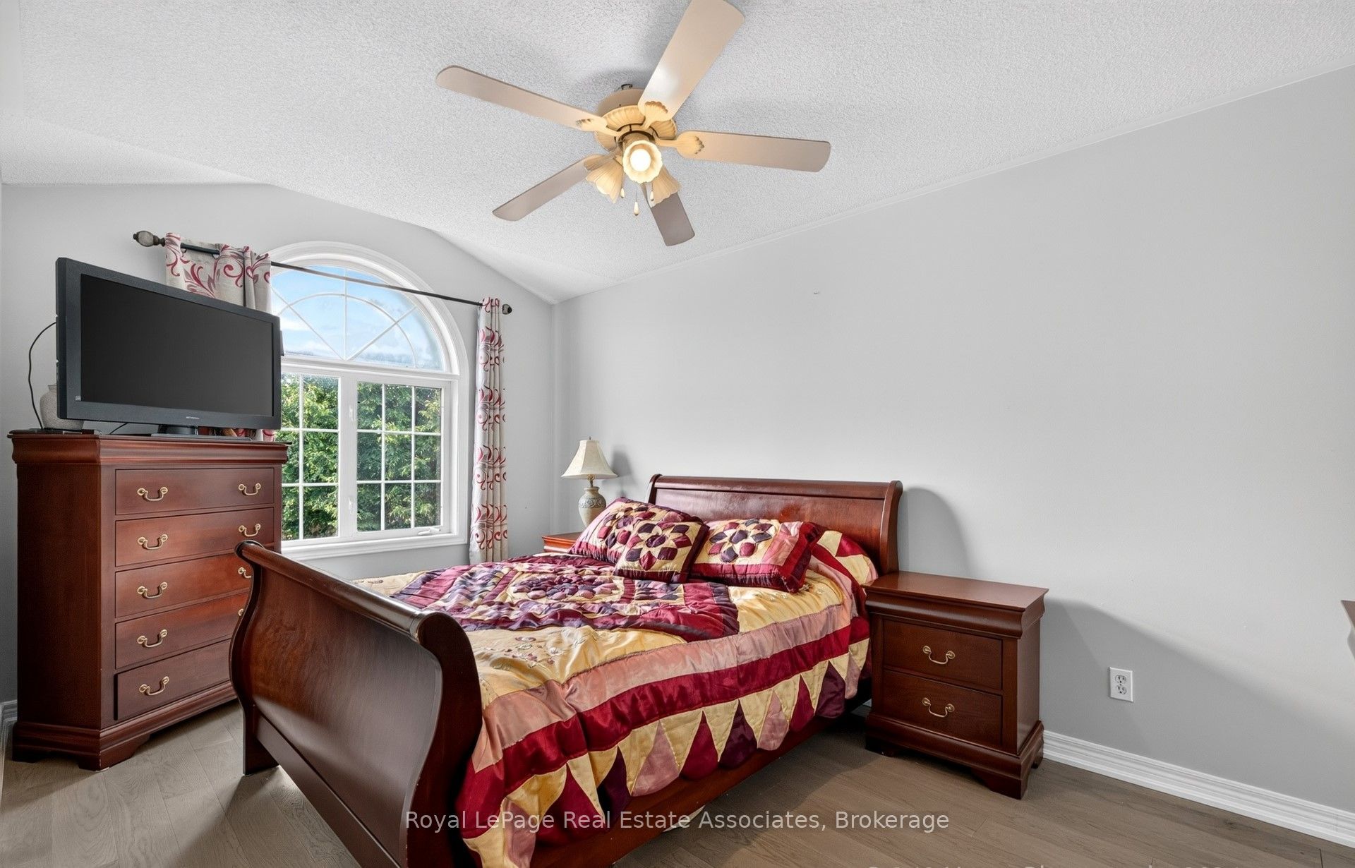 43 Hillsburgh Drive Property Photo 19