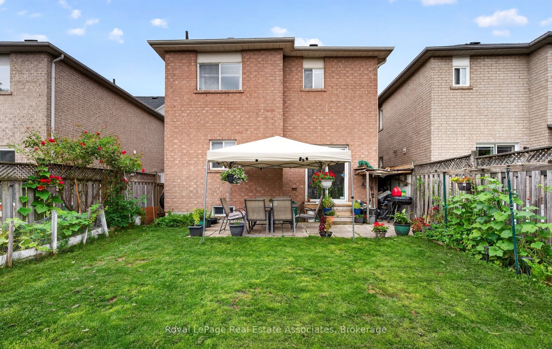 43 Hillsburgh Drive Property Photo 25